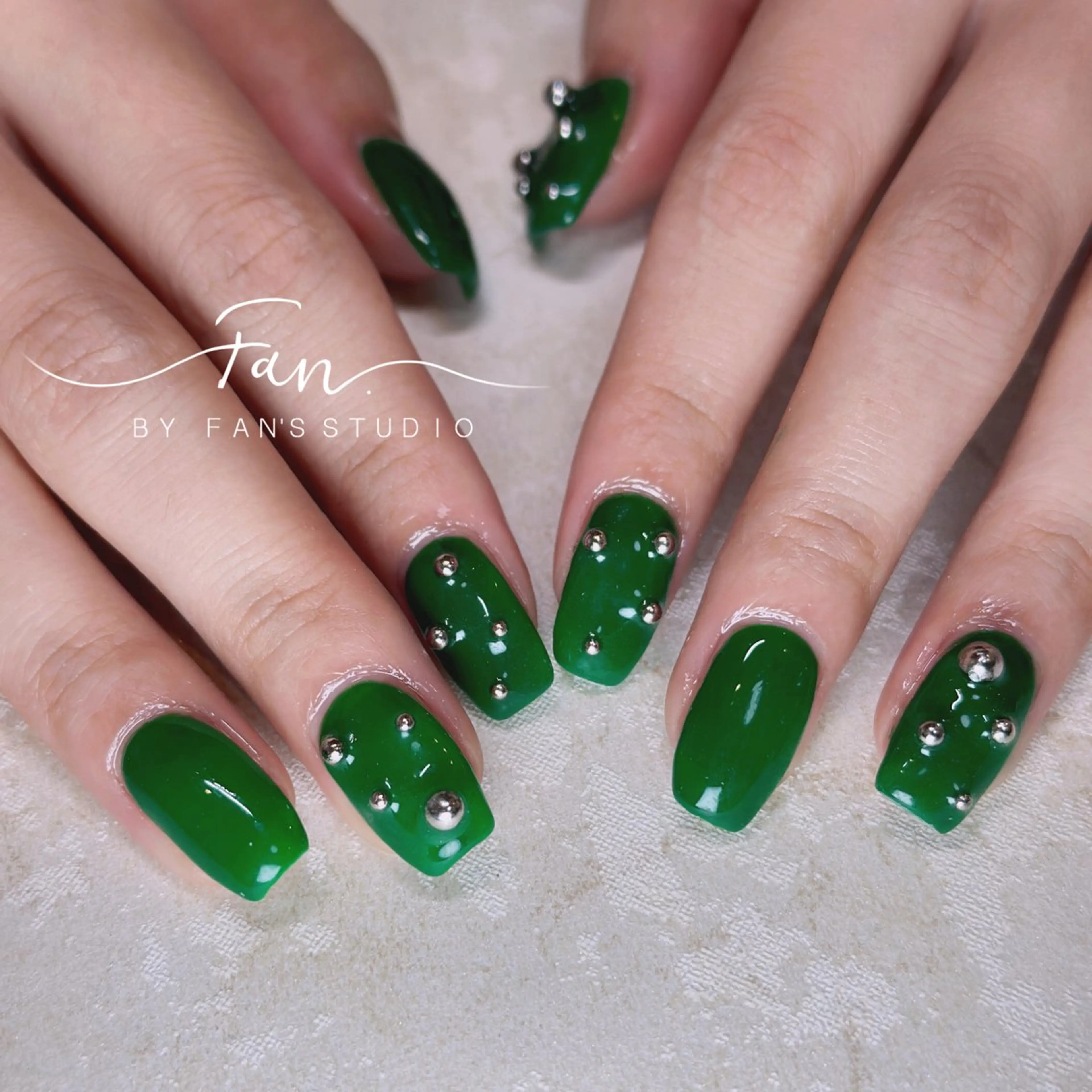 ネイル ハンドネイル ハンドケア 🌻FAN'S STUDIO池袋🌻のネイルデザイン