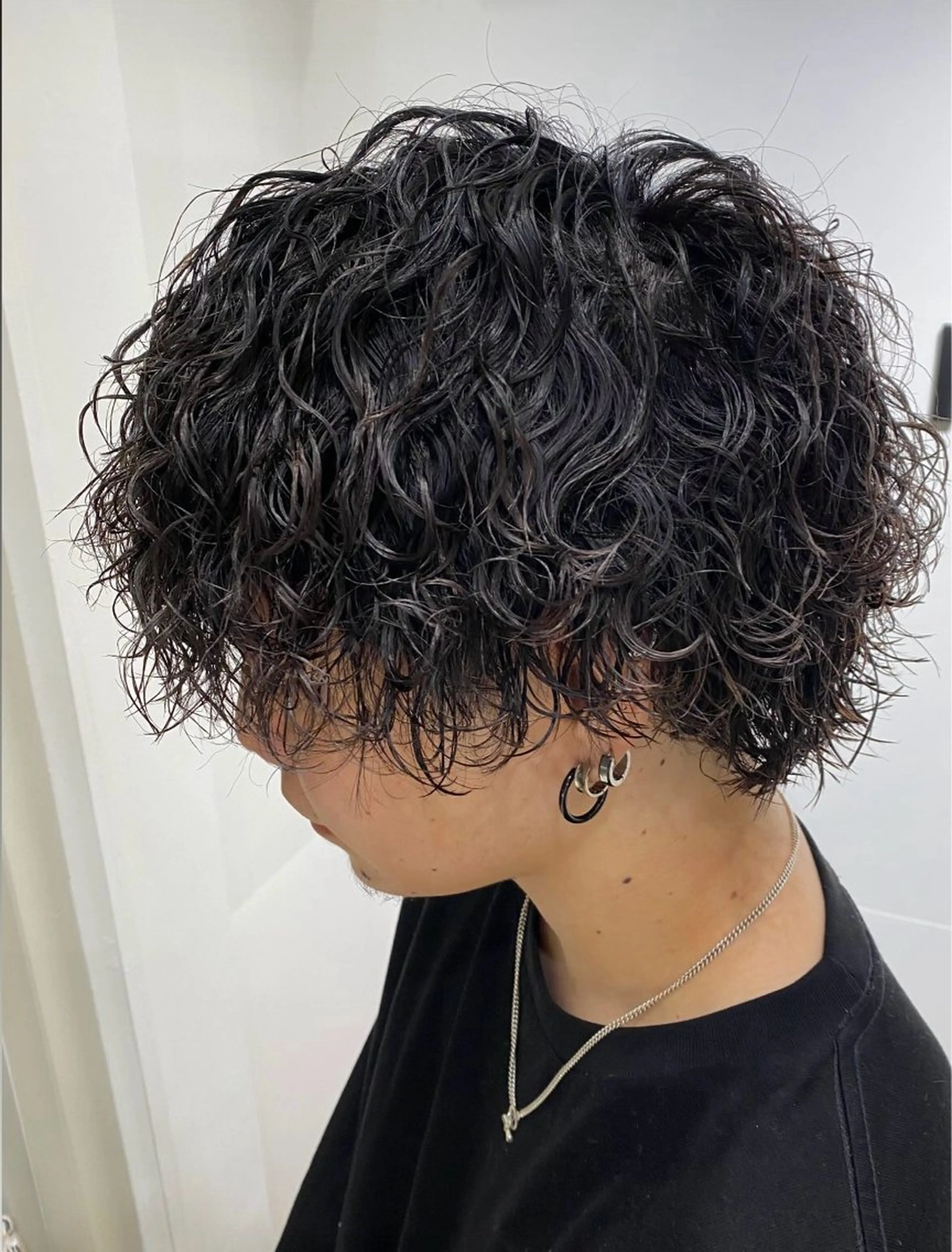 パーマ メンズ ✨艶カラーと縮毛矯正 🦖しんのすけ🦖のヘアスタイル