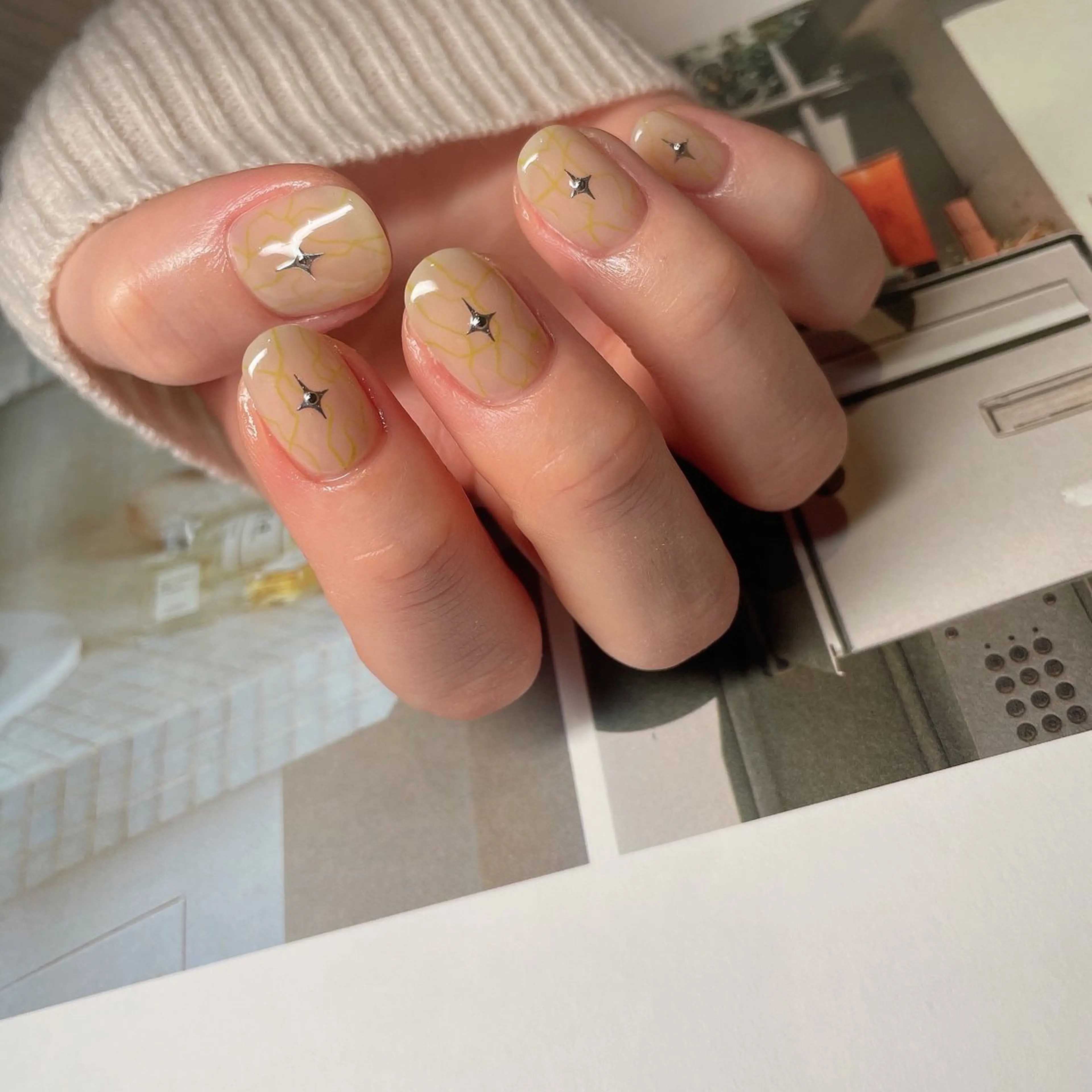 ネイル ハンドネイル lilbondir. chiharuのネイルデザイン