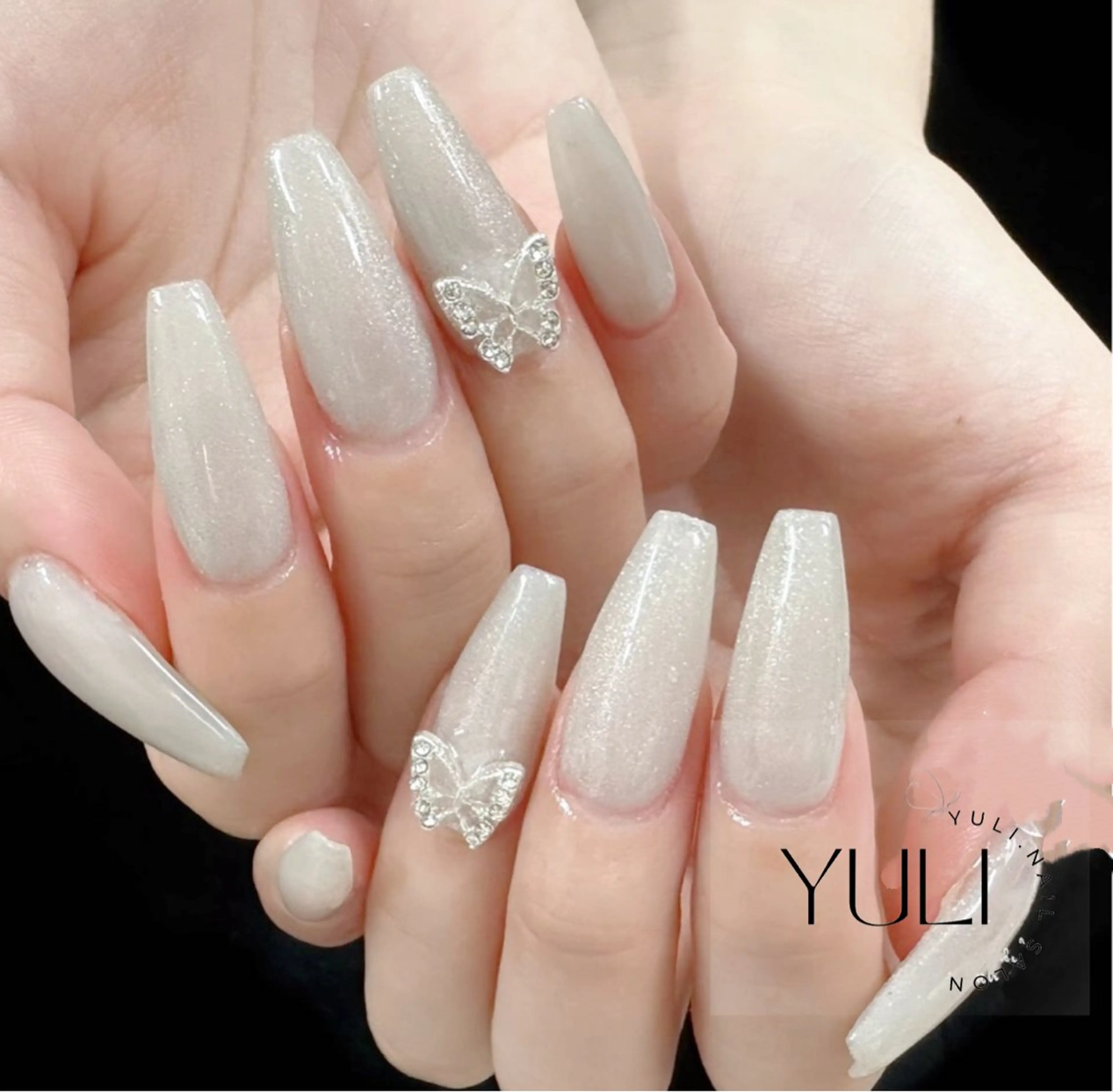 ネイル ハンドネイル 🎀YULI_ Nail 🎀新宿店のネイルデザイン