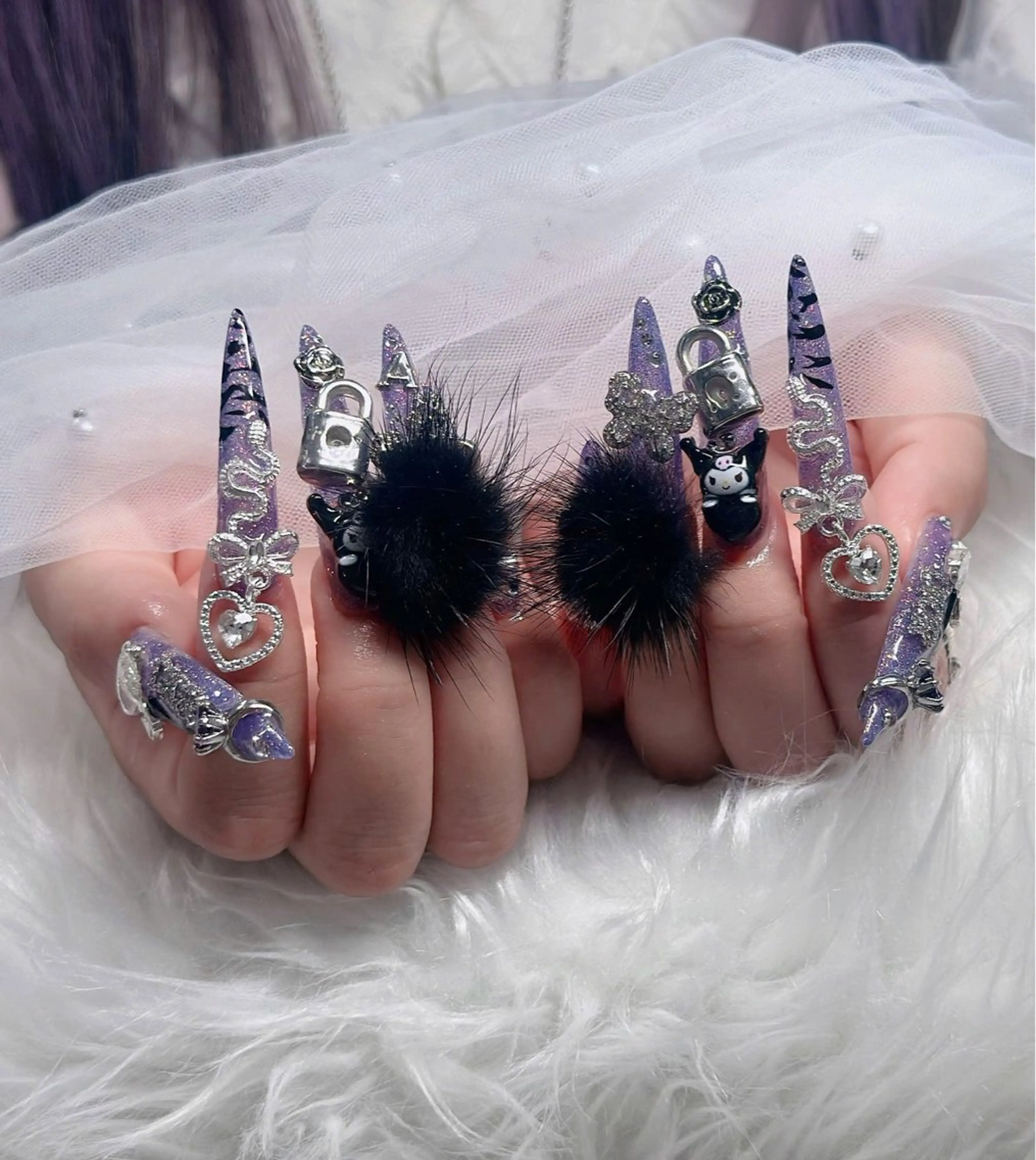 ネイル オーロラネイル フレンチネイル ジェルネイル ハロウィン 韓国ネイル ハンドネイル H.baby Nail Salonのネイルデザイン