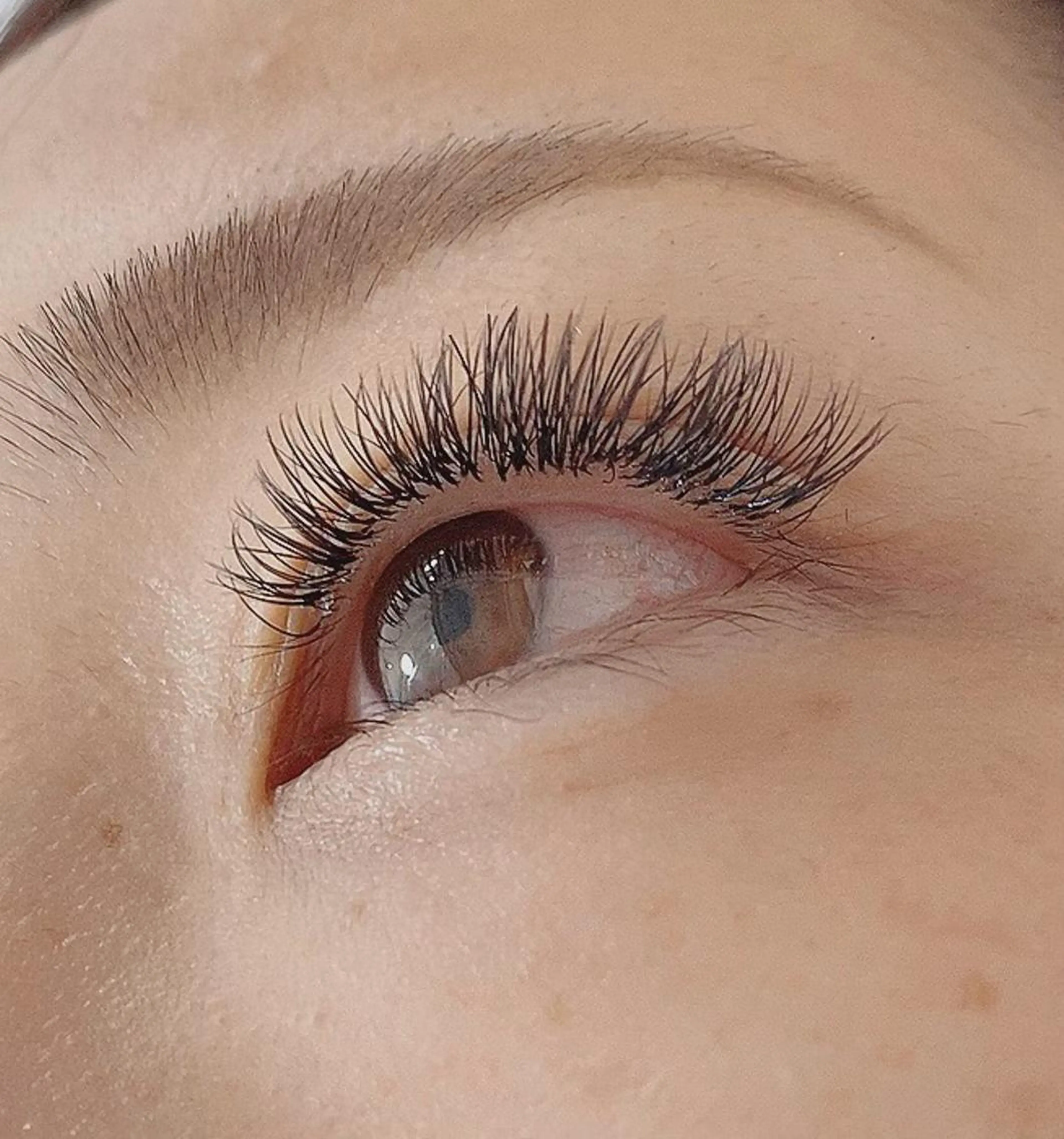 マツエク・マツパ eyelash Anmut Lunaのマツエク・マツパデザイン