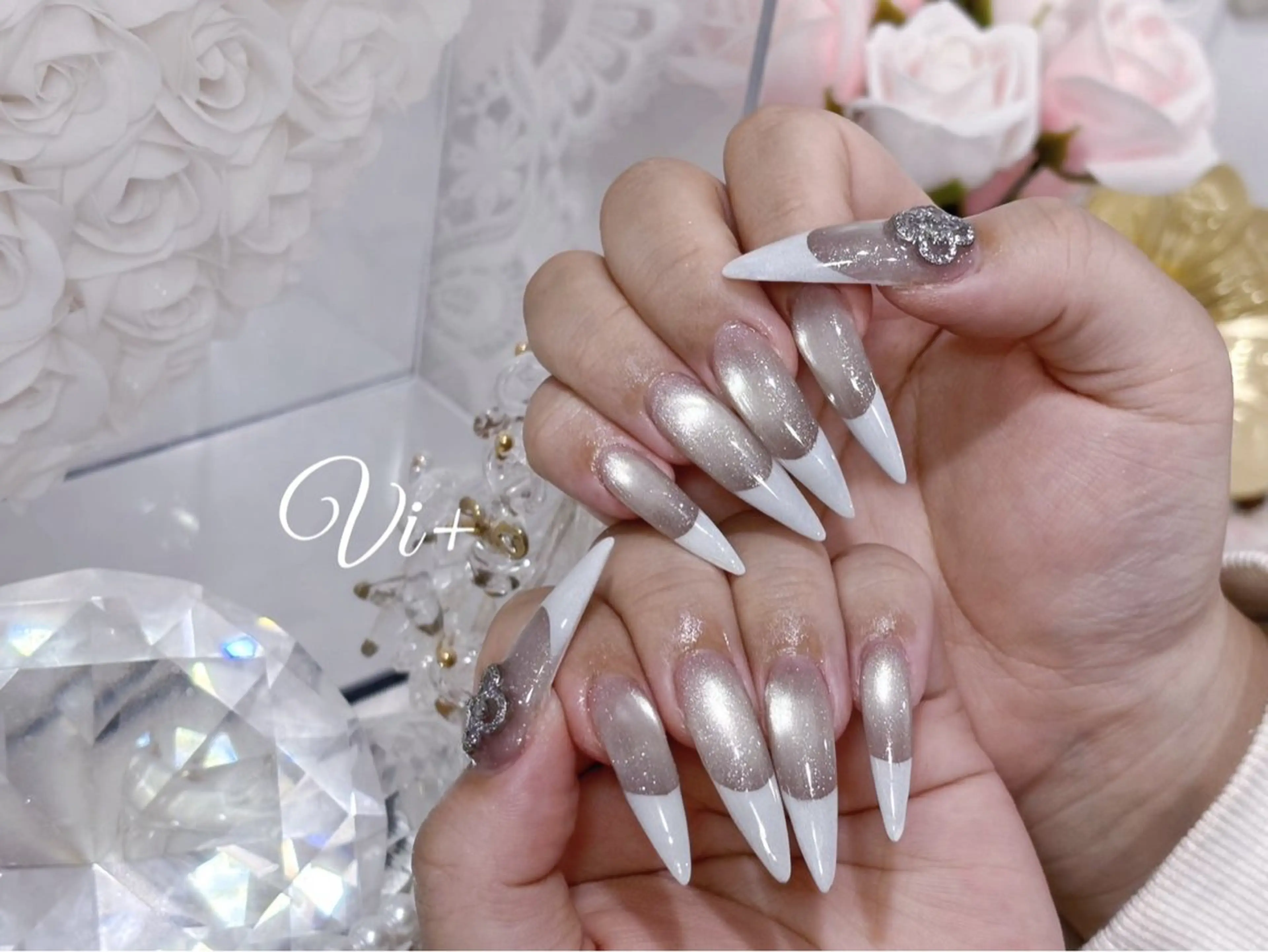 ネイル ハンドネイル ✨Nailsalon Vi+✨のネイルデザイン