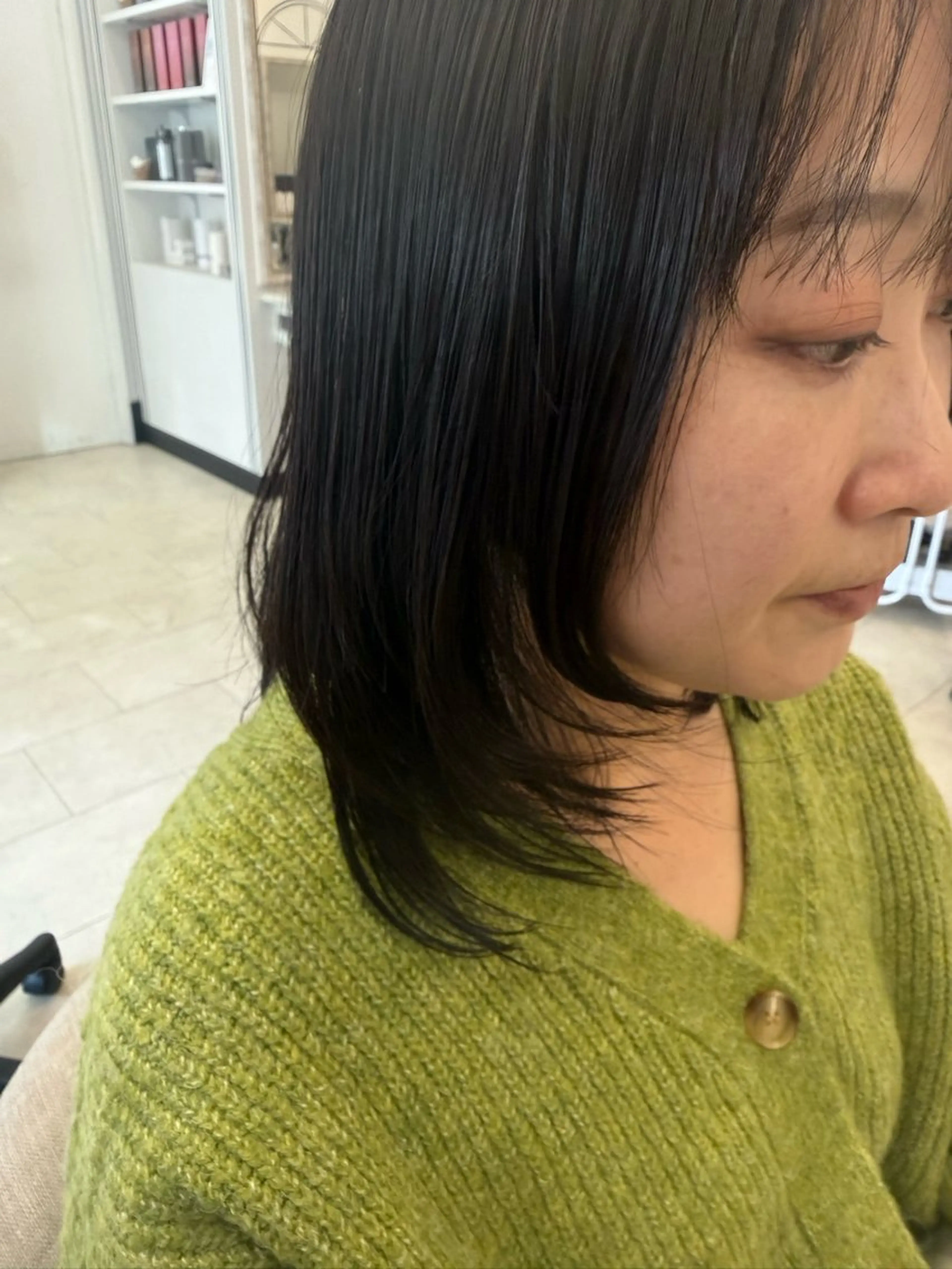 セミロング レイヤーカット 三上 莉里のマツエク・マツパデザイン