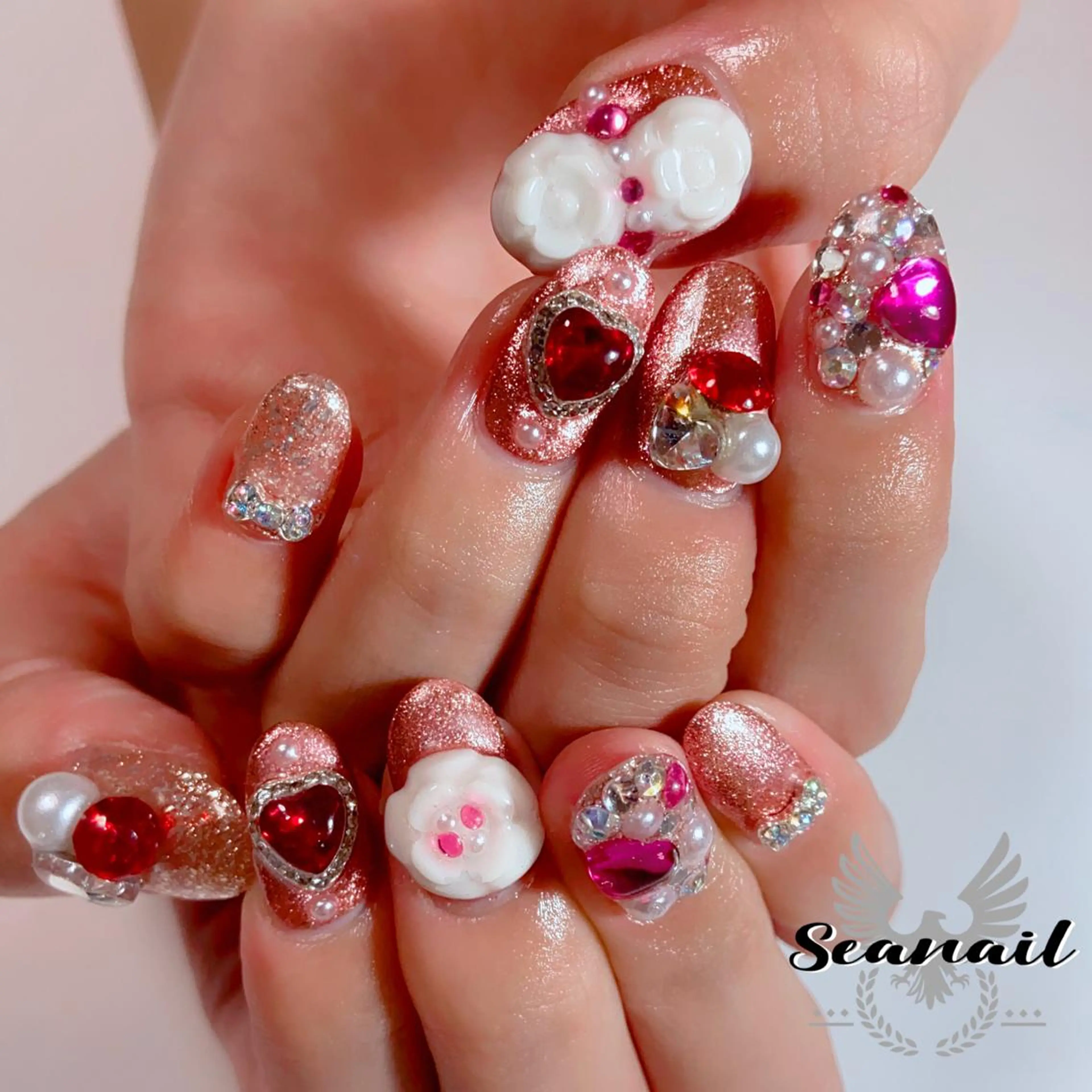 ネイル アートネイル フットネイル ジェルネイル キラキラネイル 持ち込み 小尾 栞のネイルデザイン