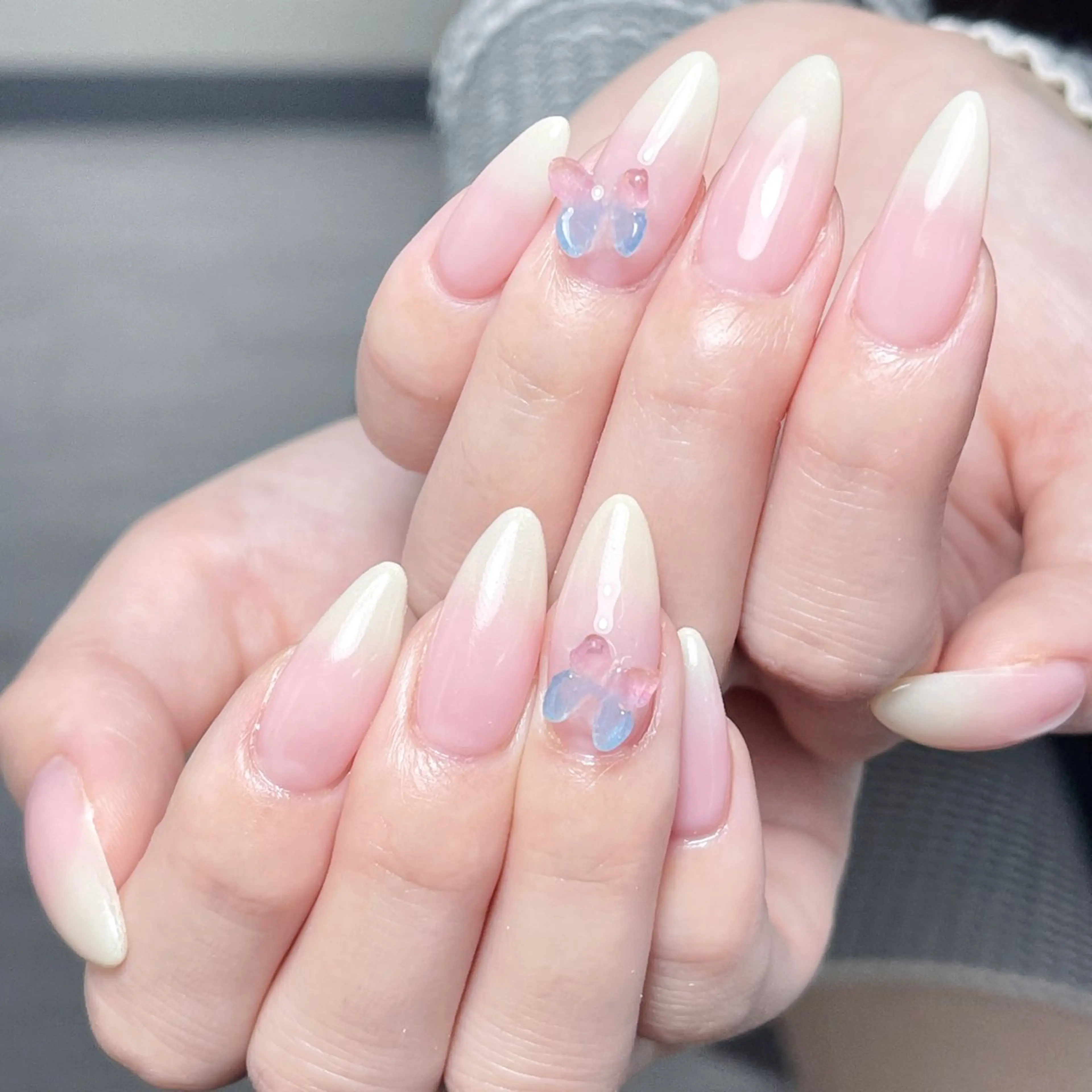 ネイル ハンドネイル Queens ciciのネイルデザイン