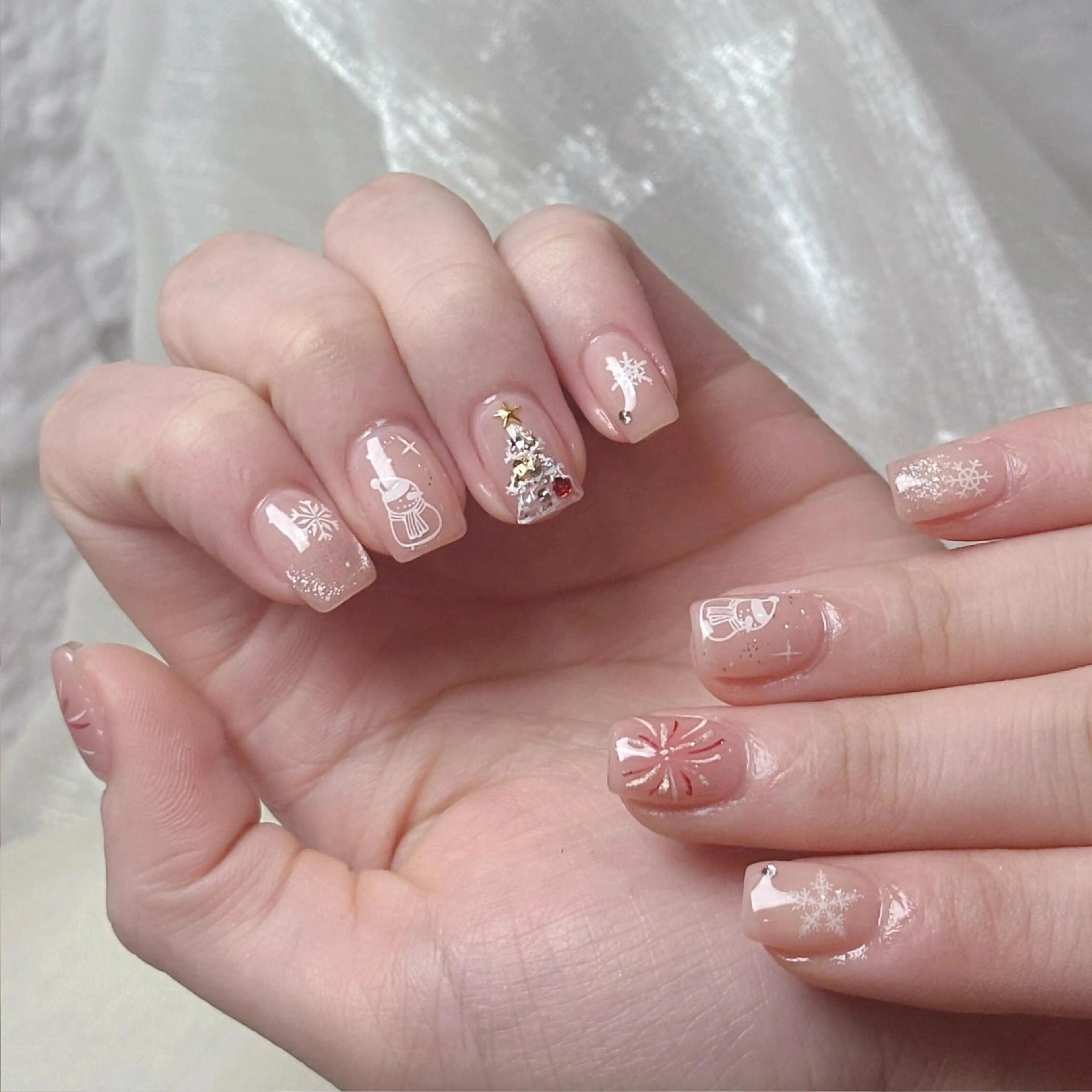 ネイル FuFu.Nail 2️⃣番のネイルデザイン