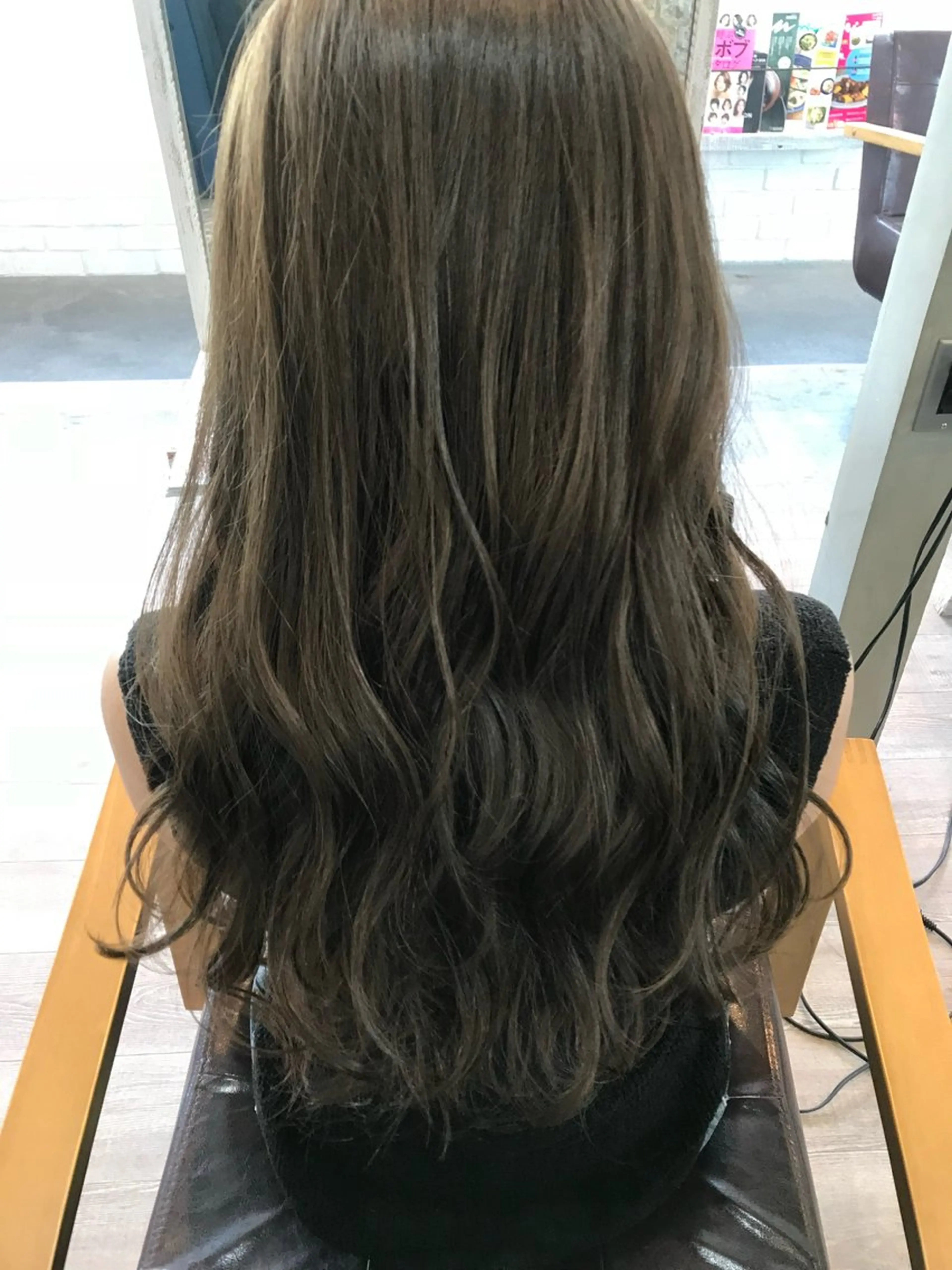 ロング カラー 塚本 昂のヘアスタイル