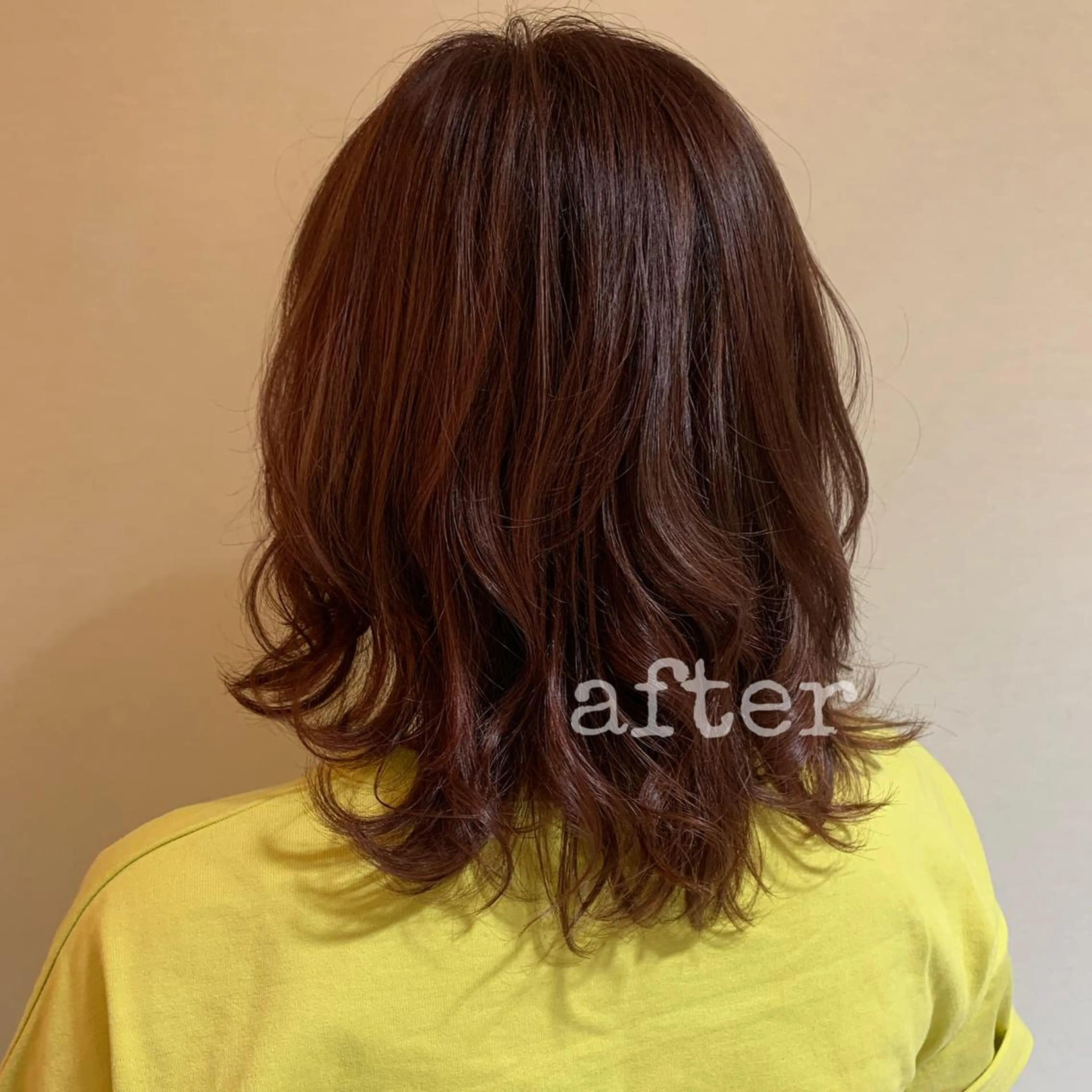 ミディアム 黒田 優衣のヘアスタイル