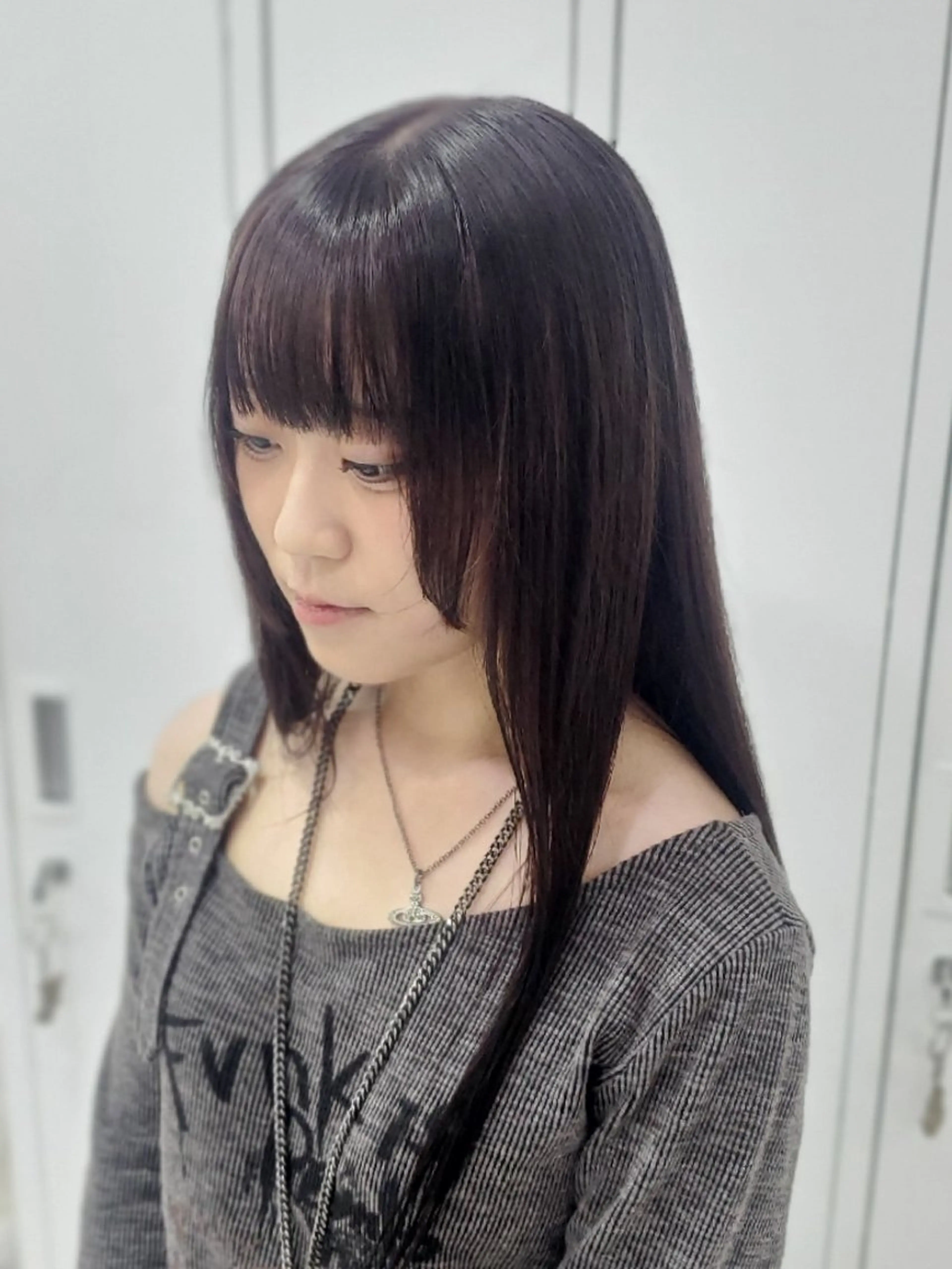 セミロング カラー ブラウンカラー 透明感カラー ピンクカラー ヘアカラー HAIR×design ARUE所属・OTA  SENAのヘアスタイル