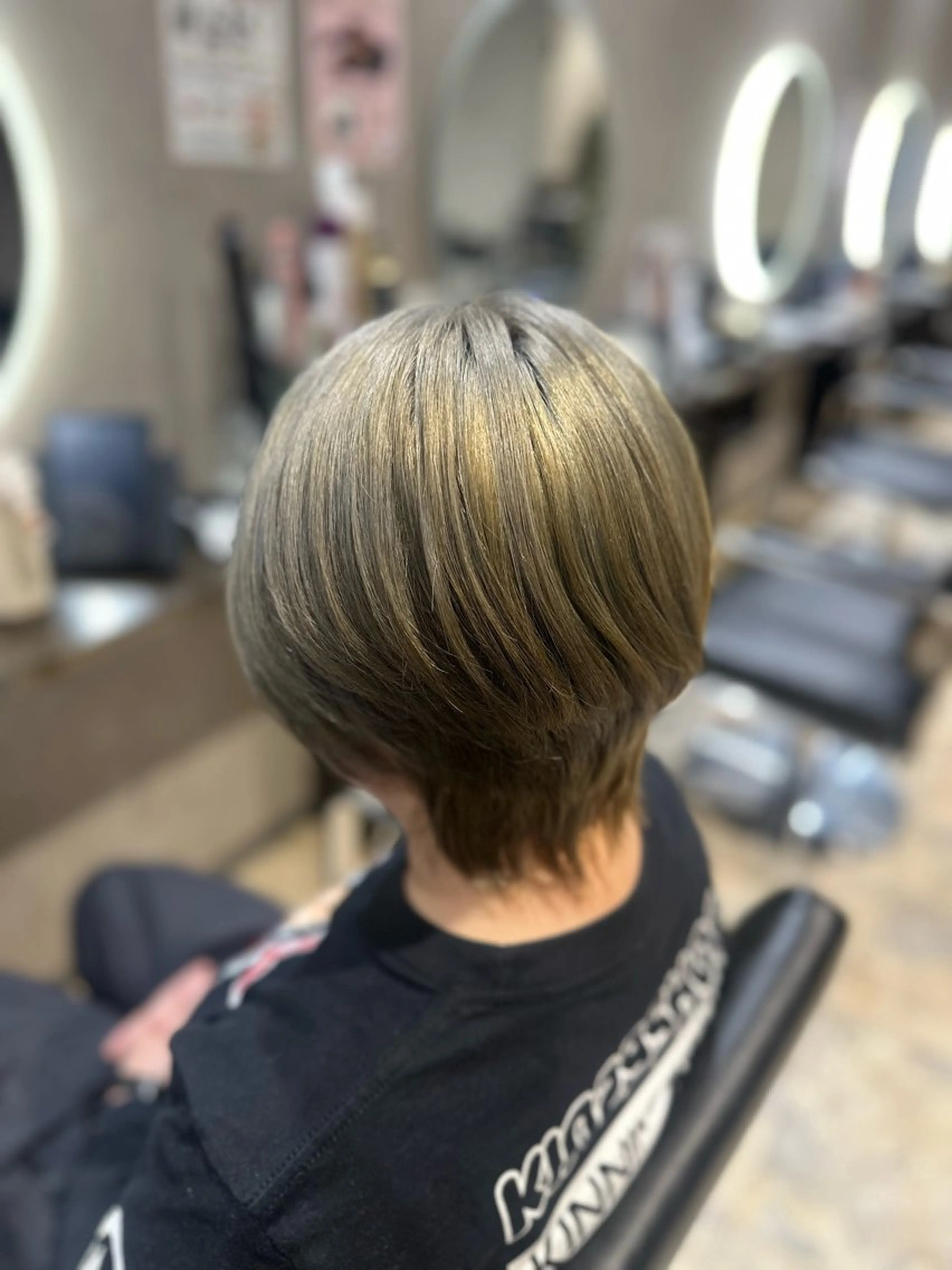 ショート カラー ウルフカット カット ヘアカラー トリートメント  ︎︎ 🍒アイハラサナ🍒のヘアスタイル