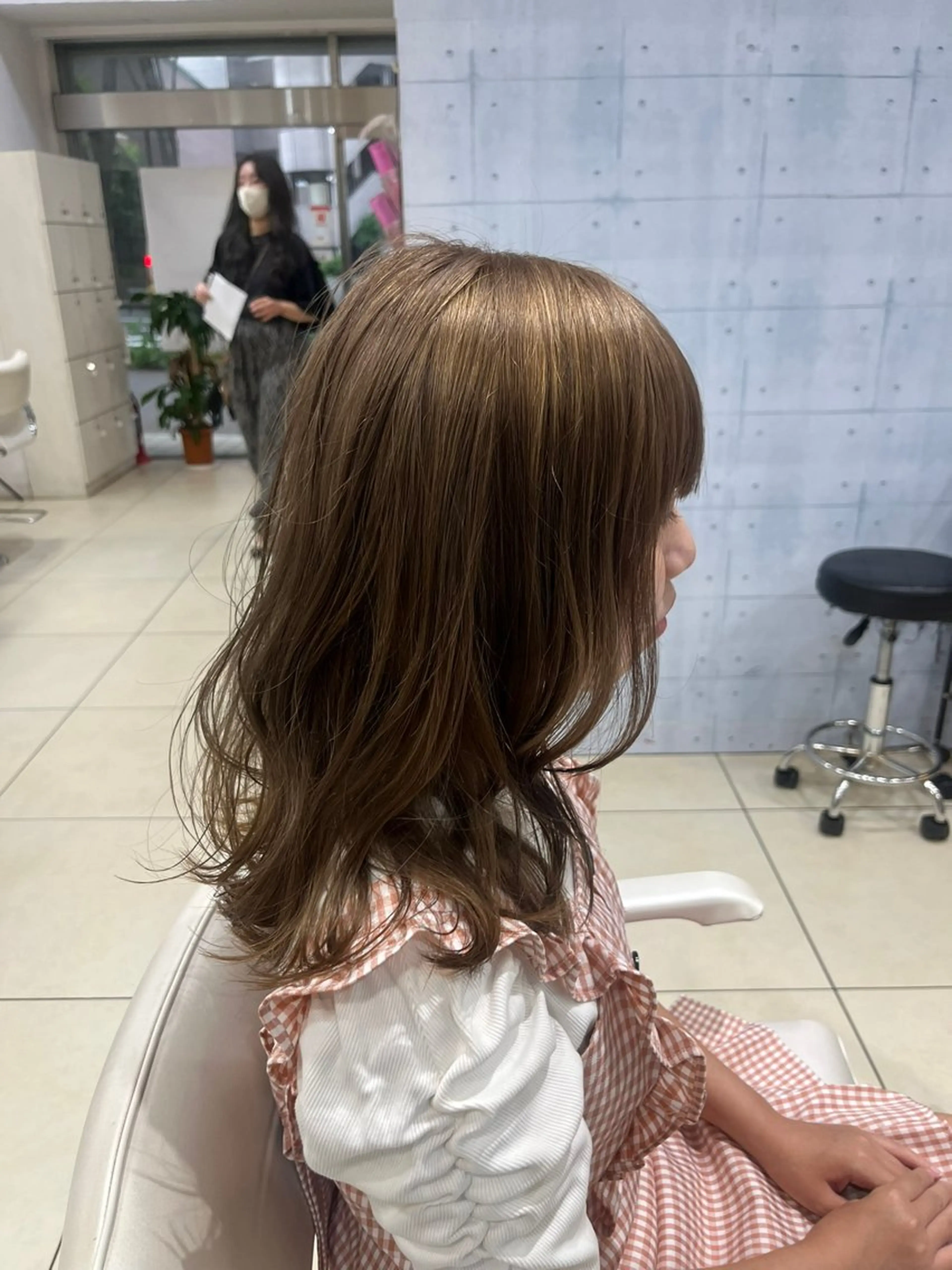 セミロング カラー ベージュカラー ミルクティーベージュ カット ヘアカラー 🤎ベージュカラー/ 髪質改善/山岸🤎のヘアスタイル