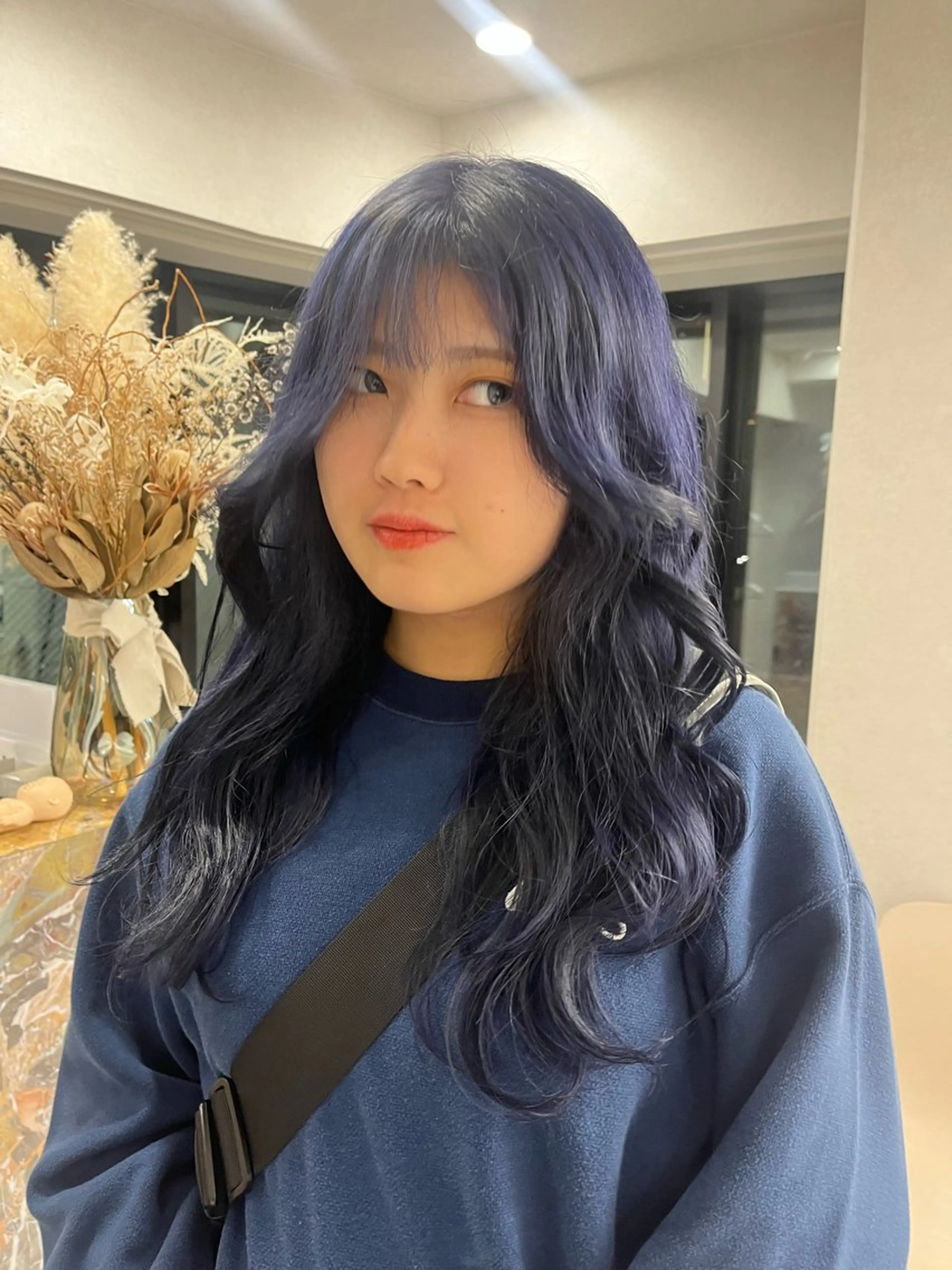 カラー 艶髪ハイトーン✨ 🩷AMI🩷のヘアスタイル