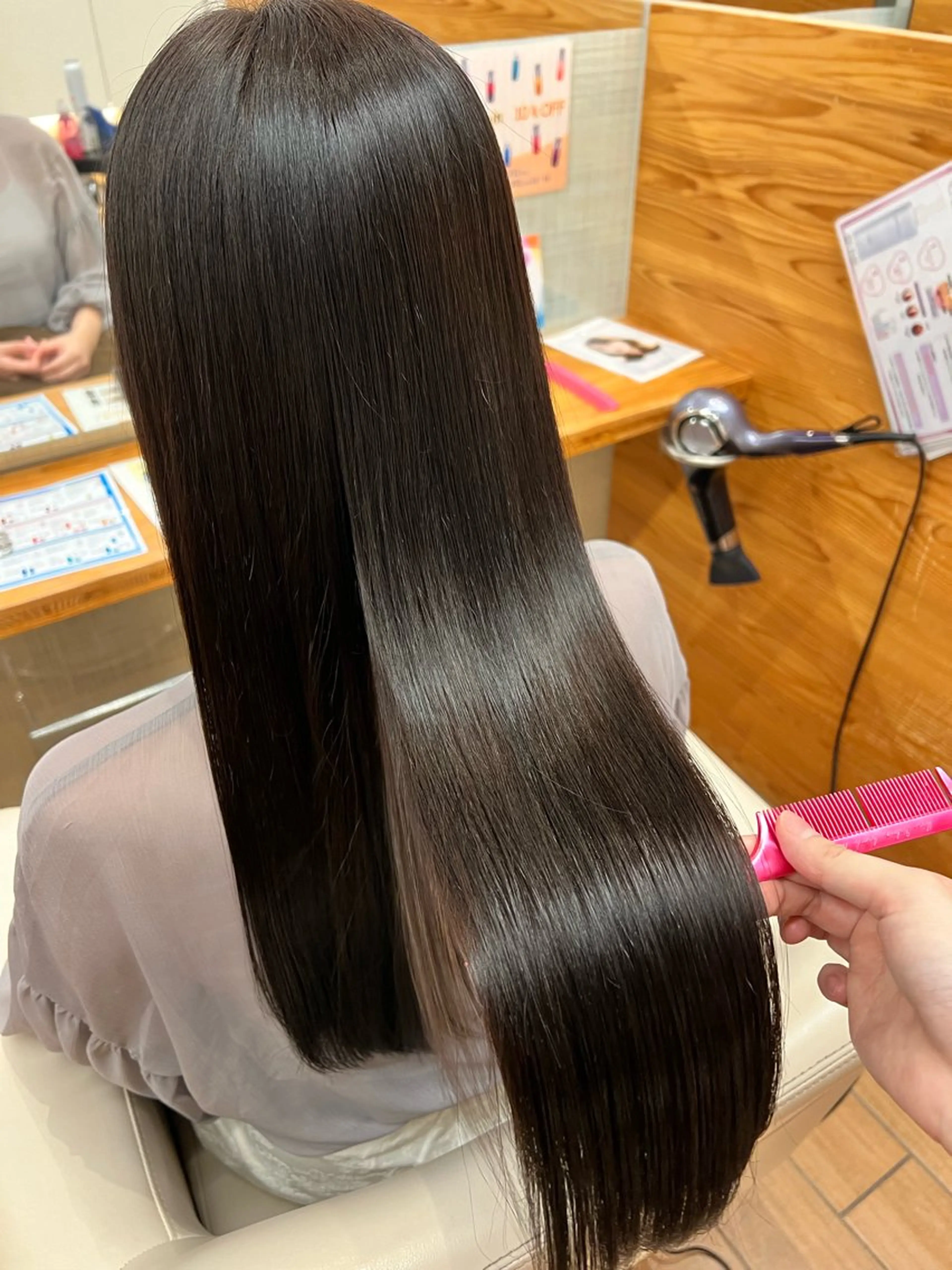 カラー 🎀渡部 凜花/髪質 改善/艶髪🎀のヘアスタイル