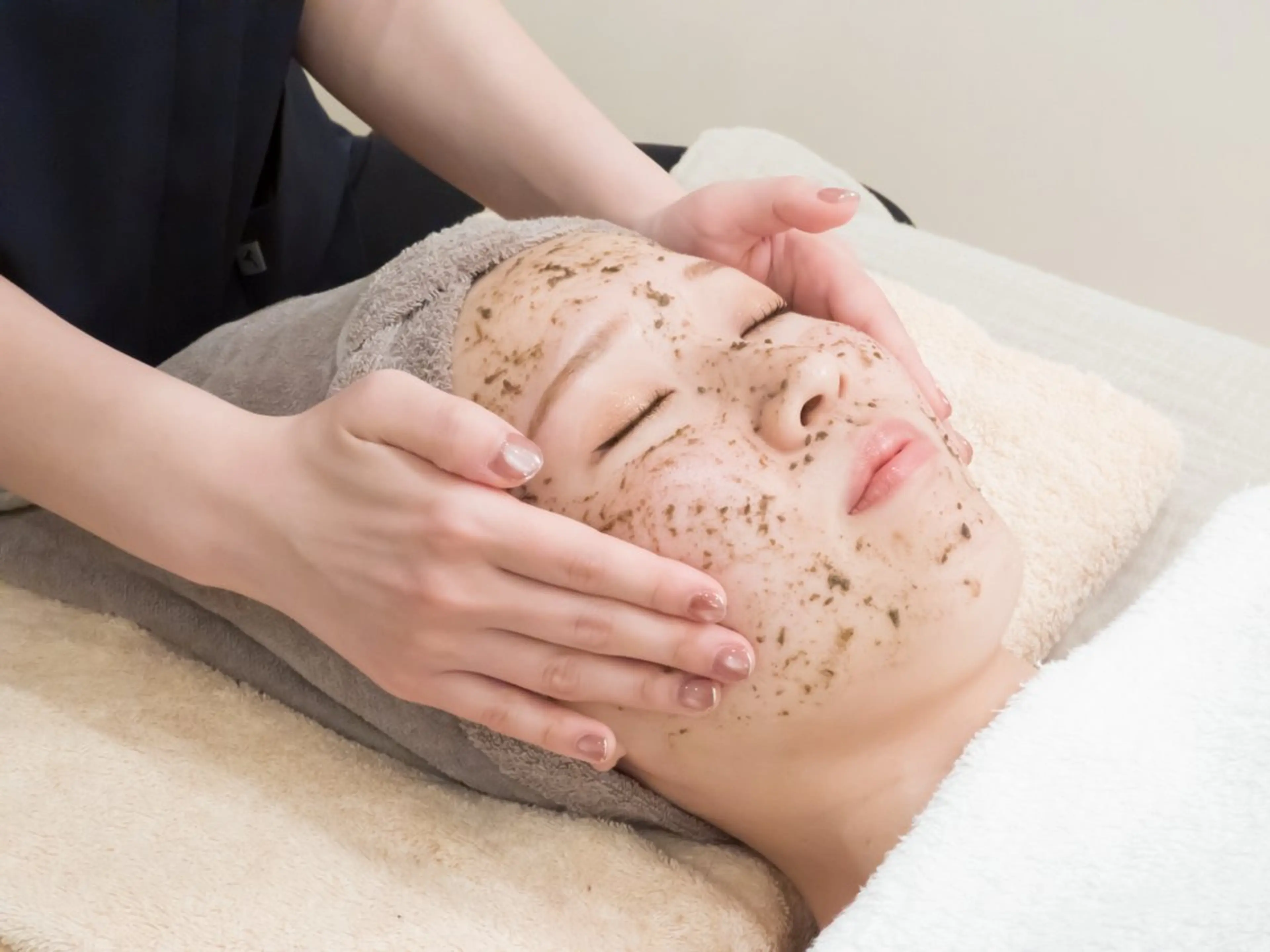 【ハーブピーリングお試し90分 】敏感肌の方でも🙆🏼‍♀️minimo限定ヘッドマッサージ付き🤍の写真