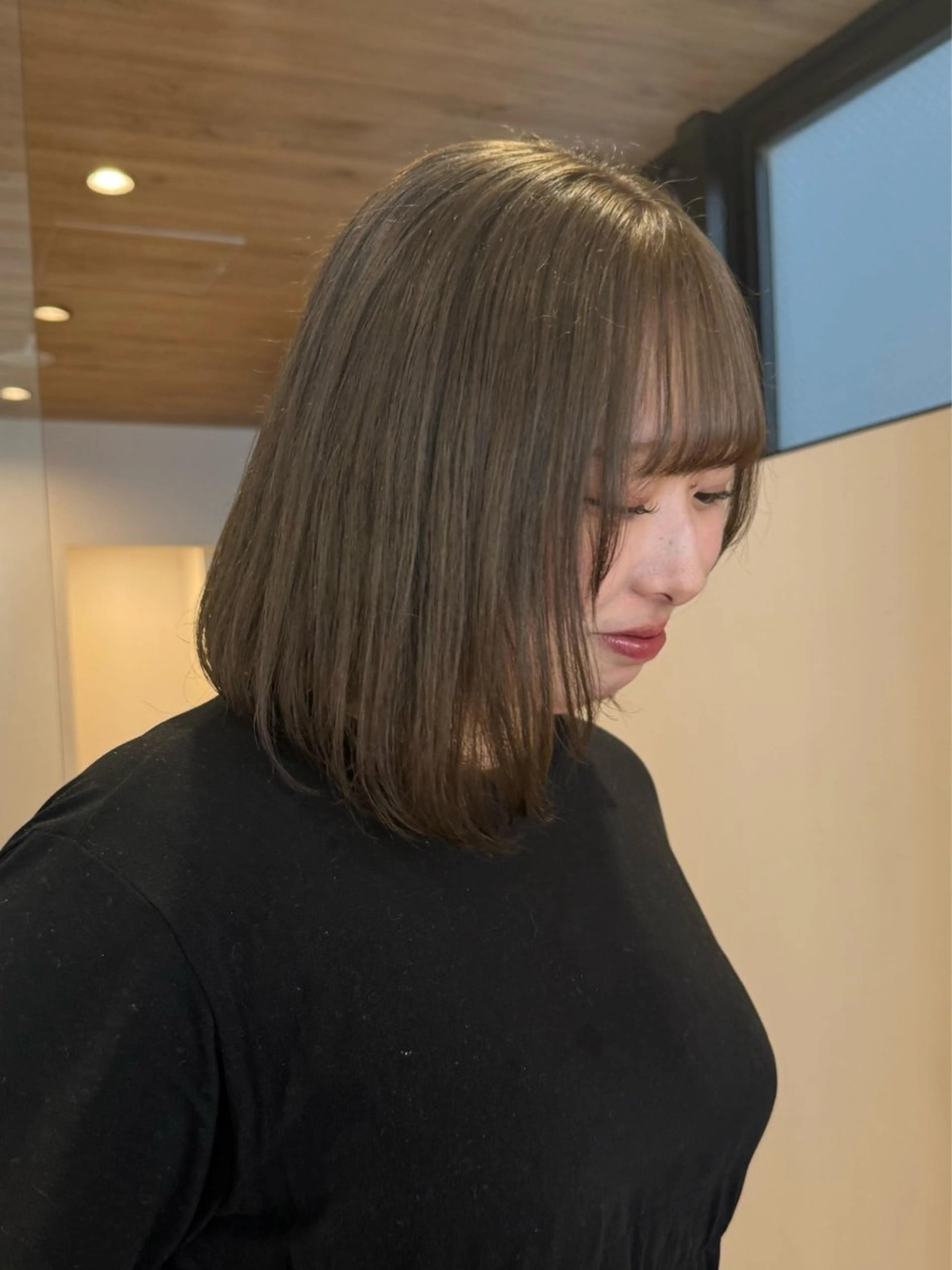 ミディアム マイ /暖色カラーのヘアスタイル