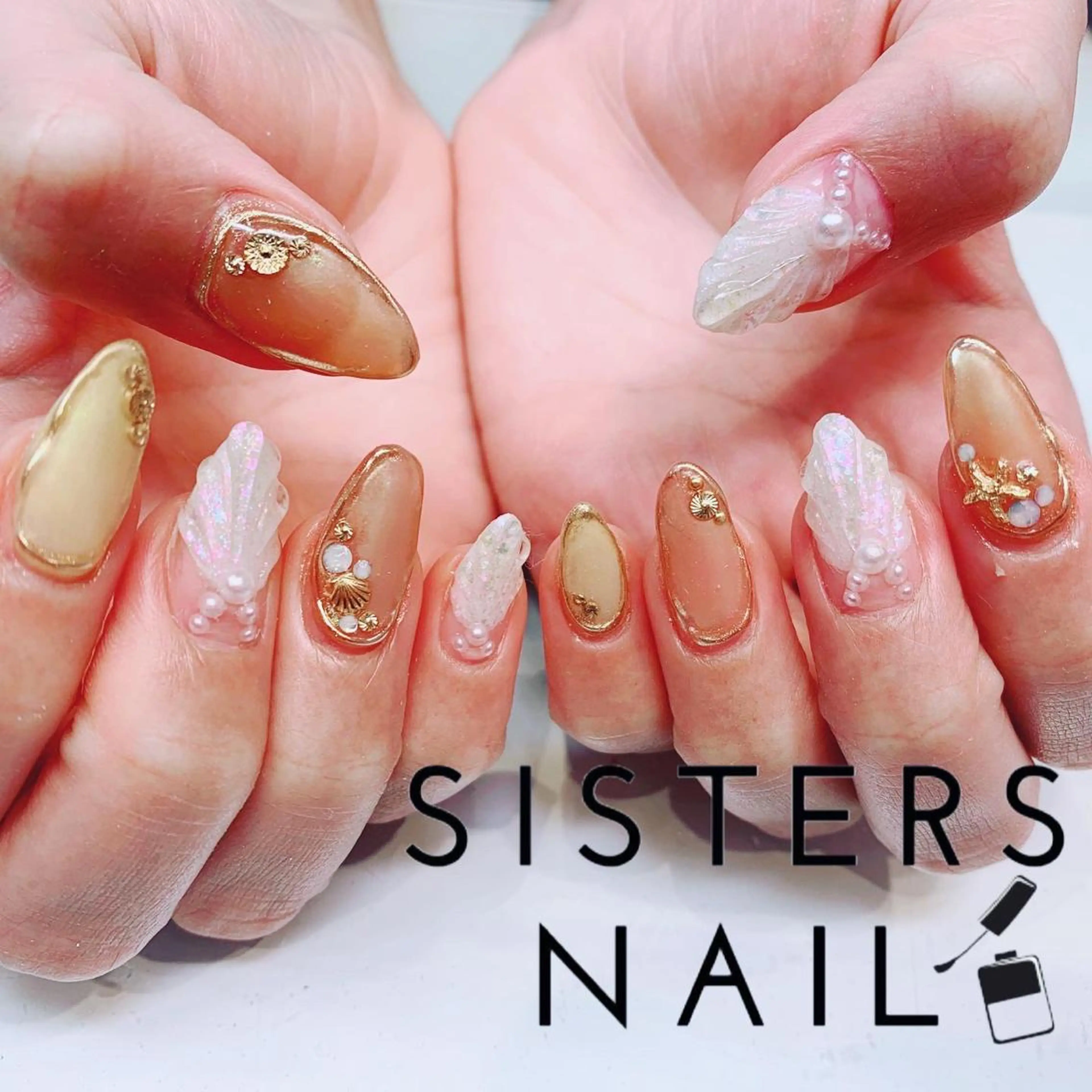 ネイル ミラーネイル sisters nail.fのネイルデザイン