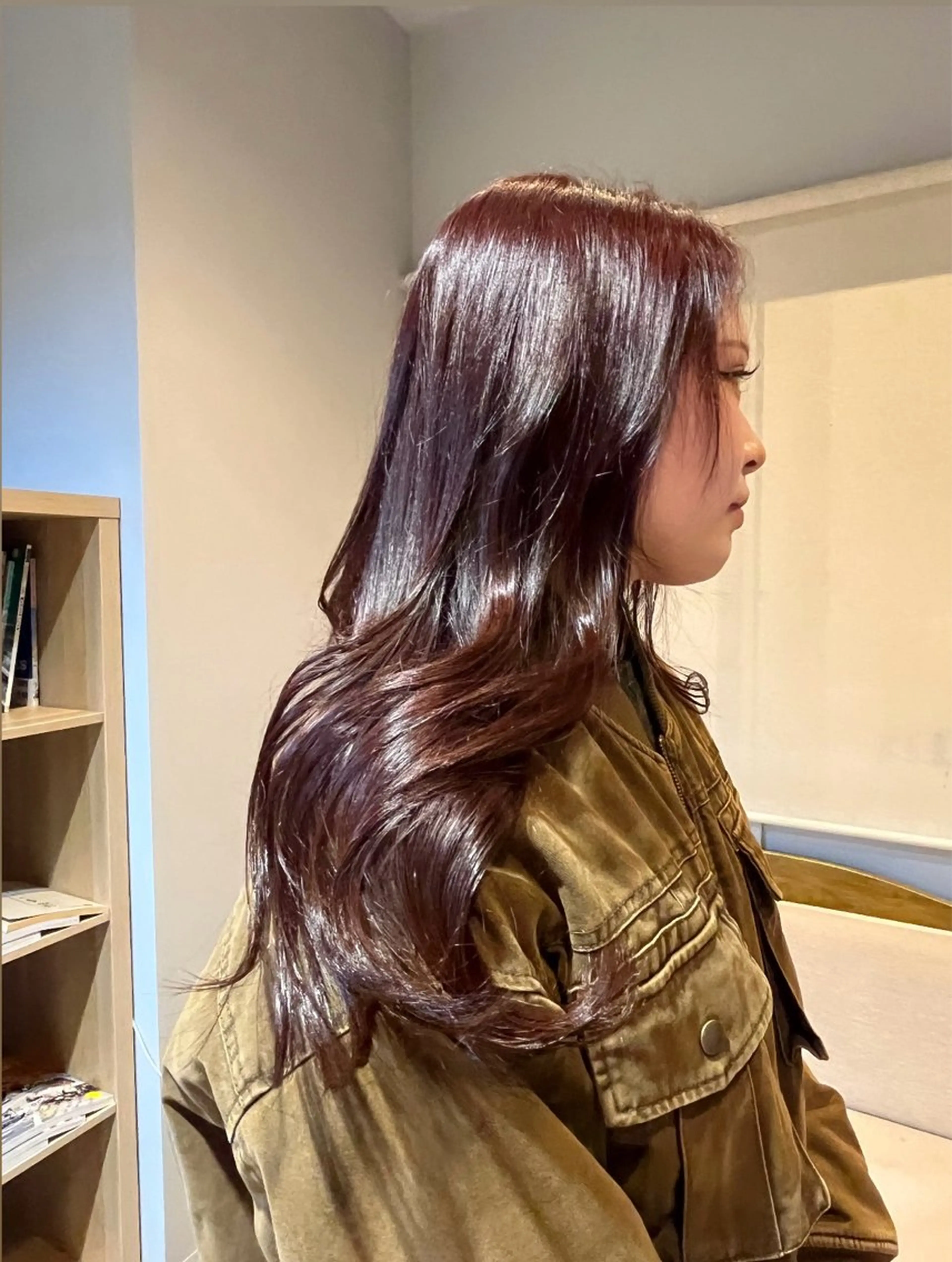 ロング カラー nun所属・イトノ リュウのヘアスタイル