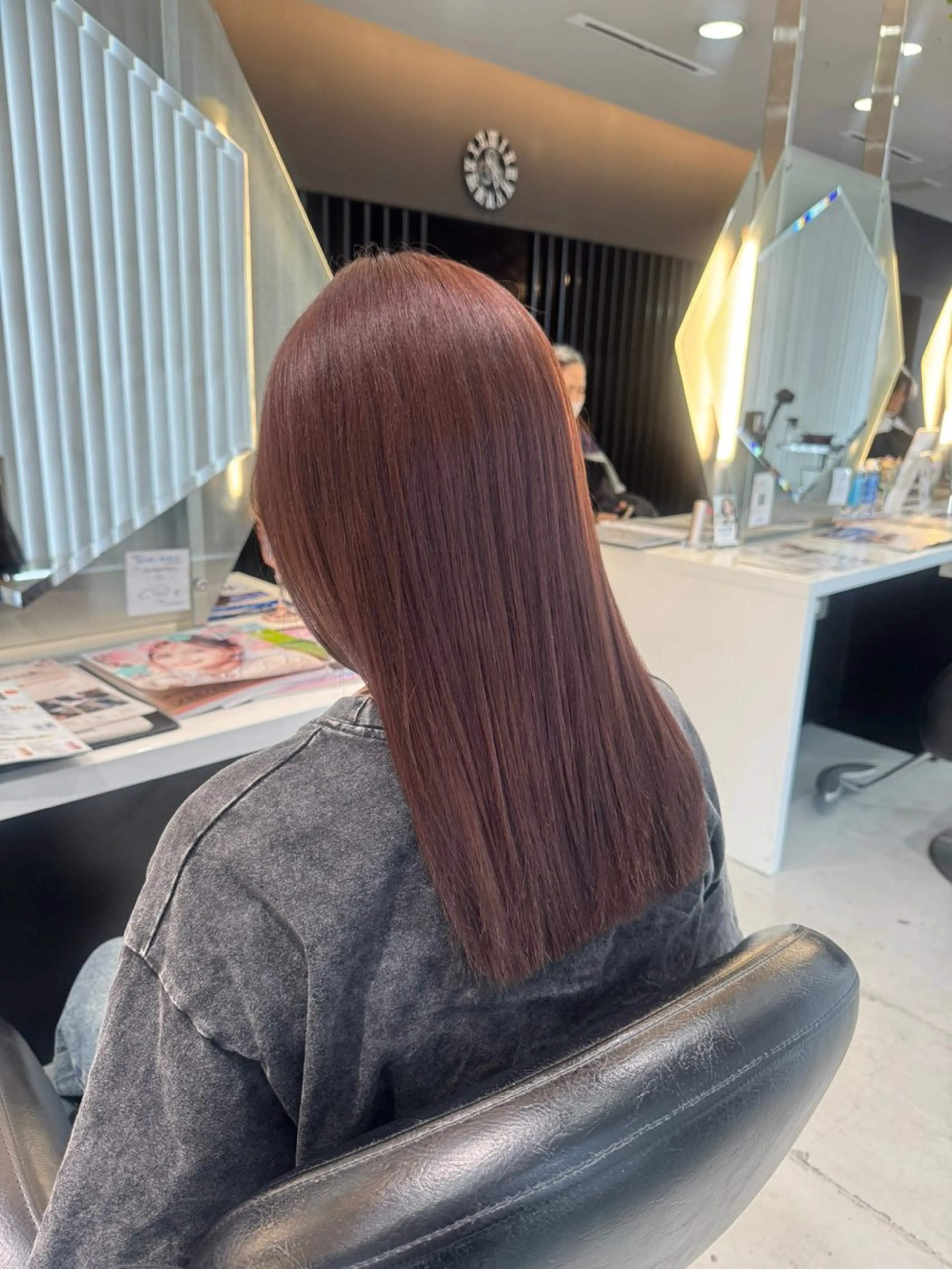 セミロング ヘアカラー トリートメント 縮毛矯正/透明感艶 カラー/暖色/miuのヘアスタイル
