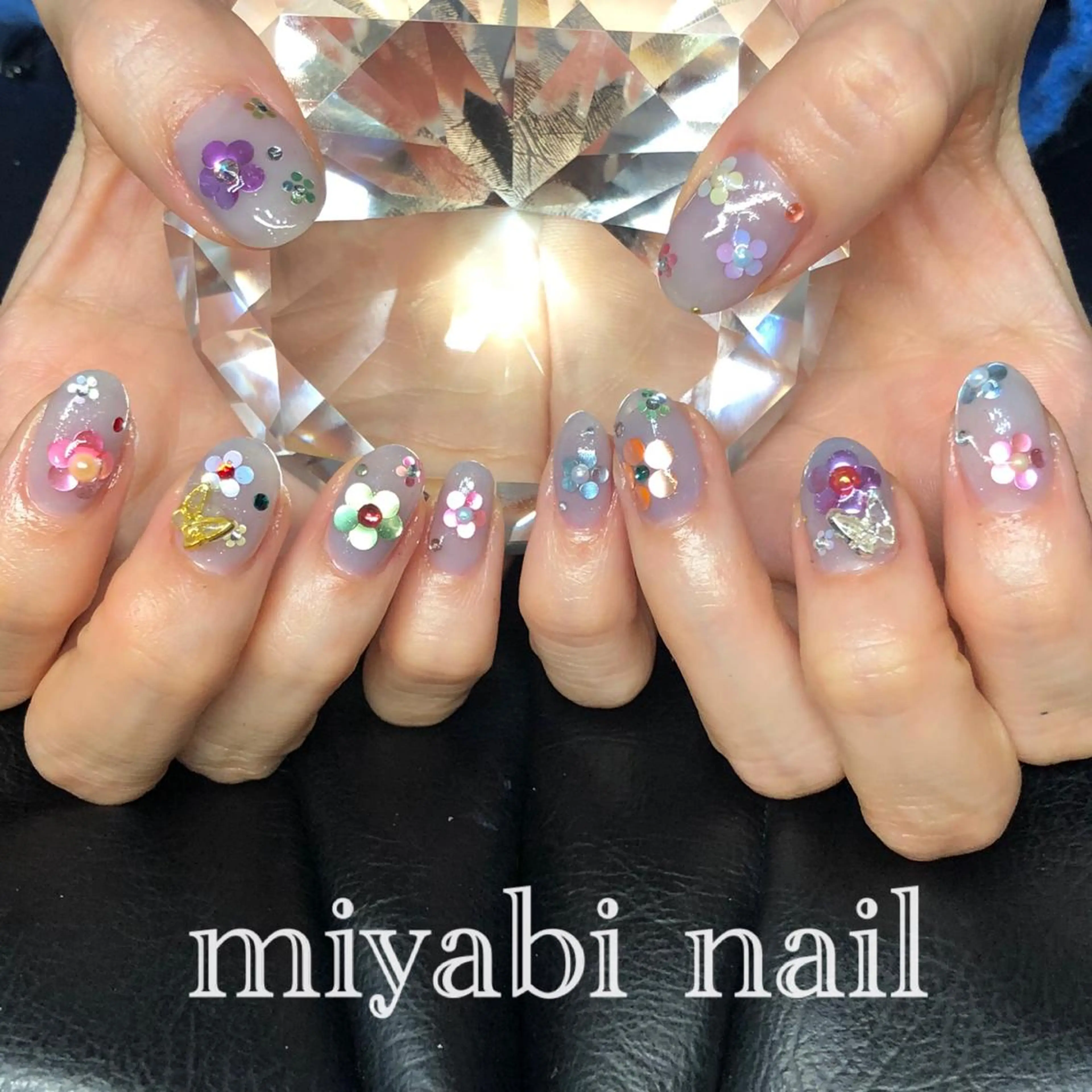 ネイル アートネイル ブルー フラワーネイル ジェルネイル 持ち込み ハンドネイル miyabi nail 桂川駅近くのネイルデザイン
