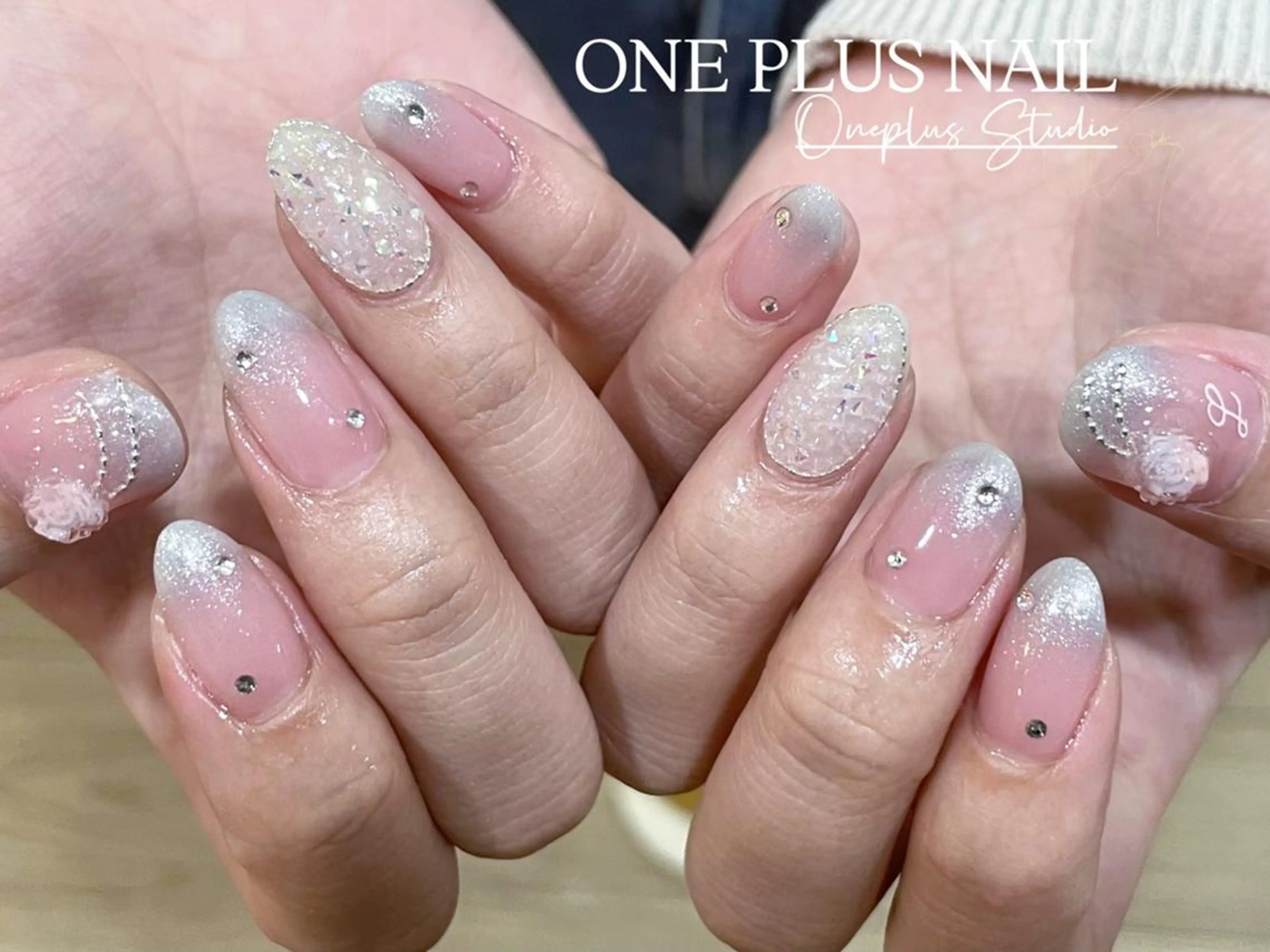 ネイル アートネイル オーロラネイル ガーリー キラキラネイル 韓国ネイル haruka 🧸のネイルデザイン