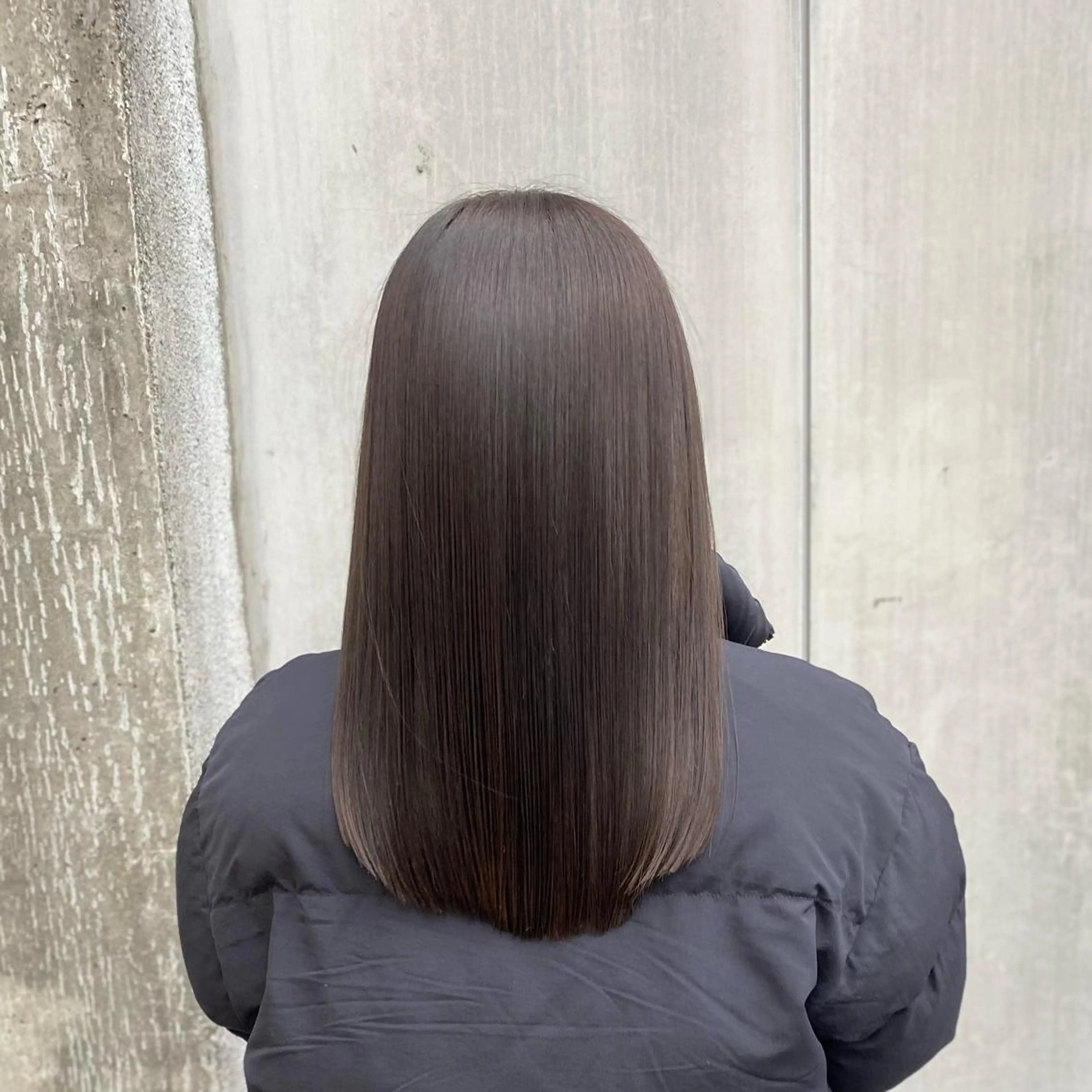 セミロング カラー ウルフ/レイヤー /髪質改善　ナユタのヘアスタイル