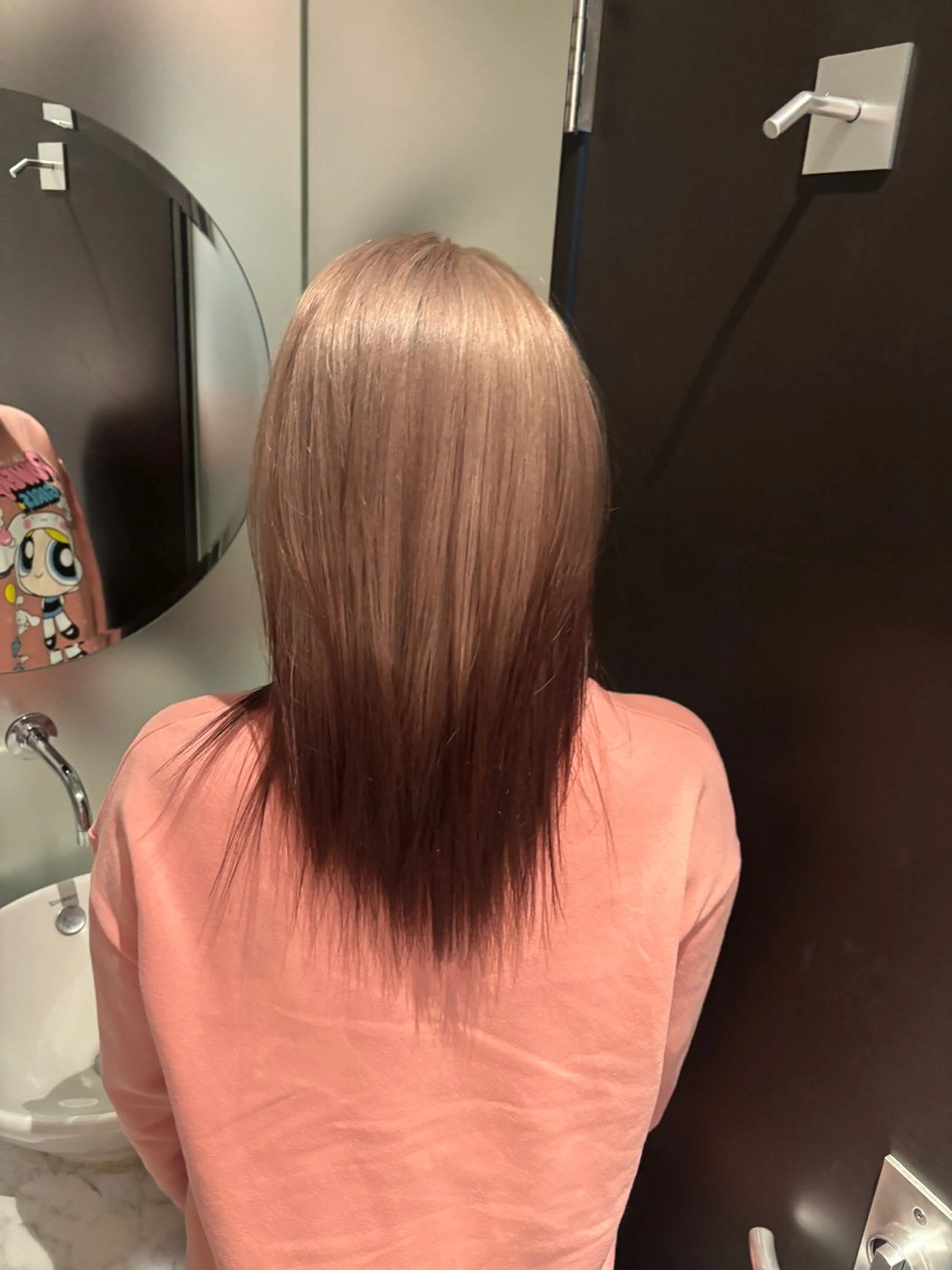 ミディアム カラー ヘアアレンジ ハッシュカット/ ミルクティー/ みうのヘアスタイル