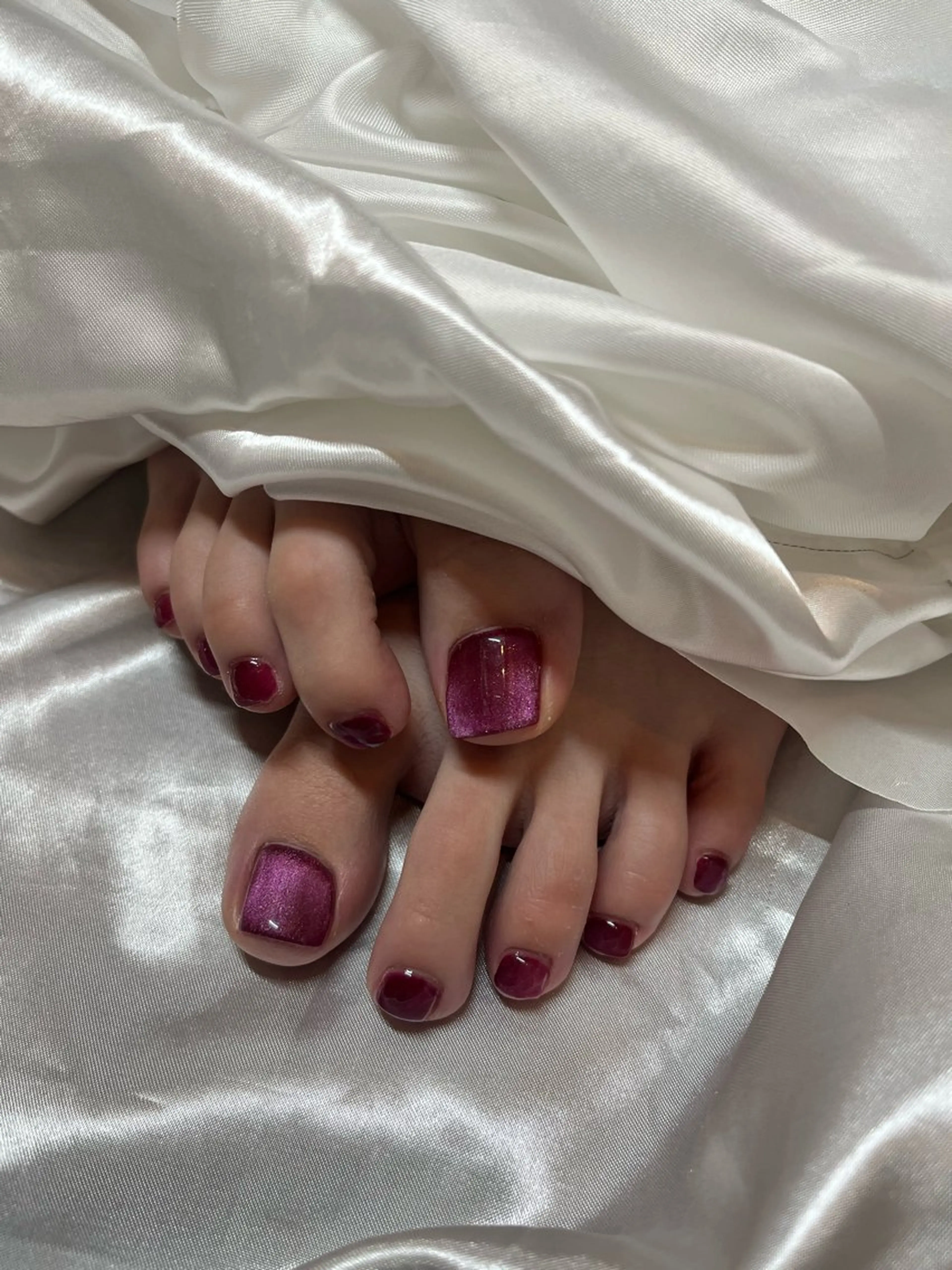 ネイル フットネイル Ayumi/艶カラー /レイヤー/ネイルのヘアスタイル