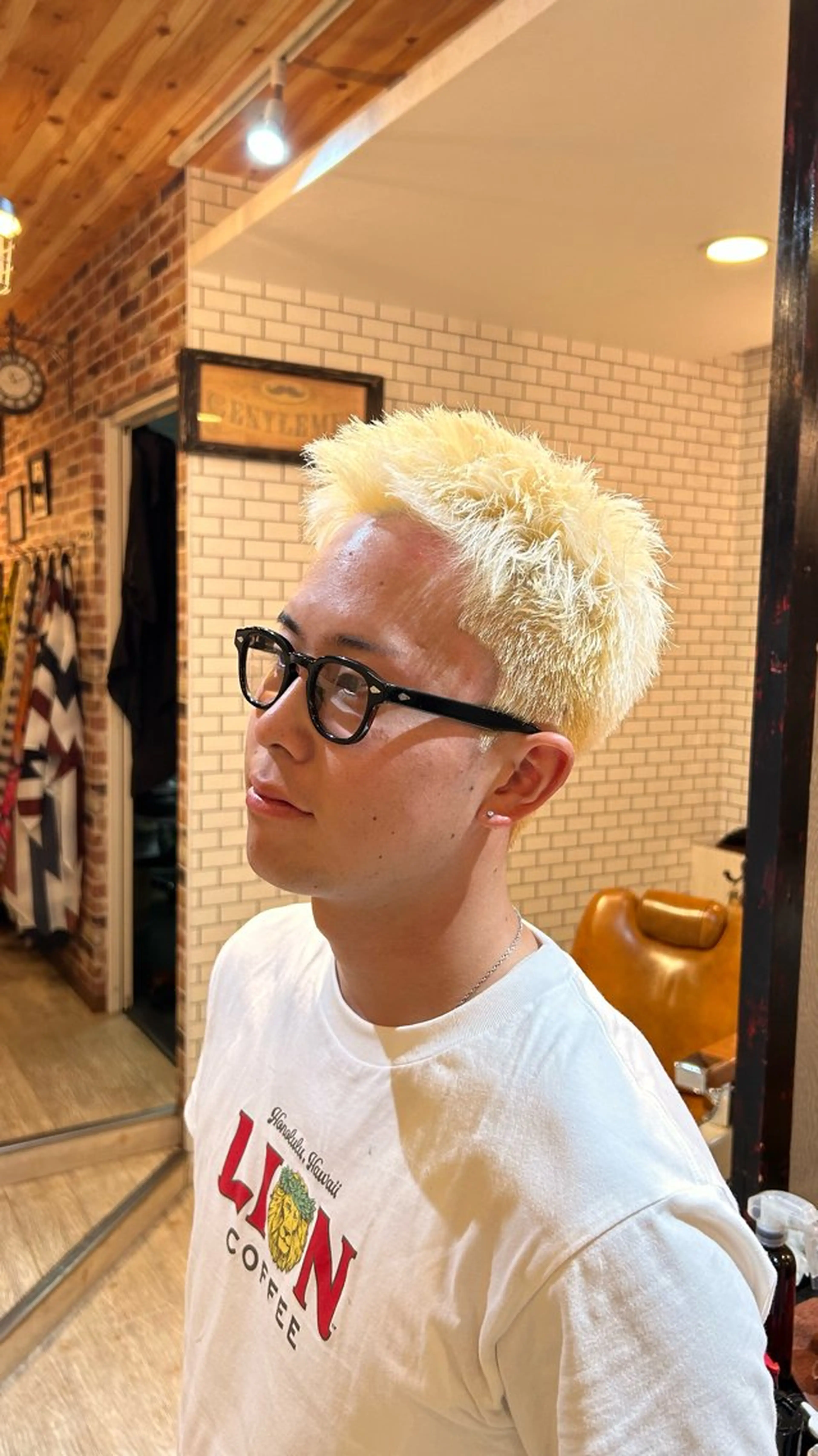 ショート 吉田 龍人のヘアスタイル