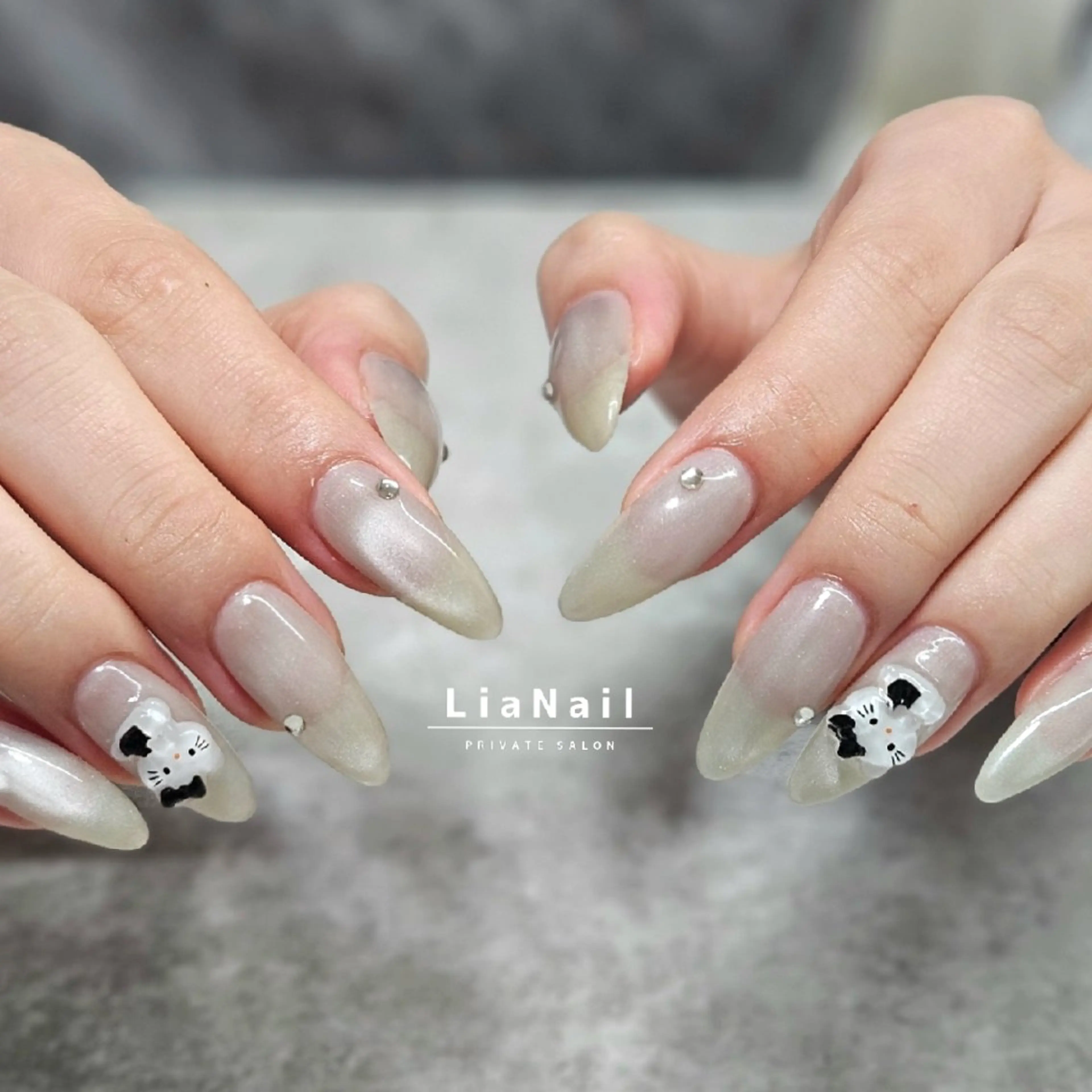 ネイル 持ち込み ハンドネイル Lia Nailのネイルデザイン