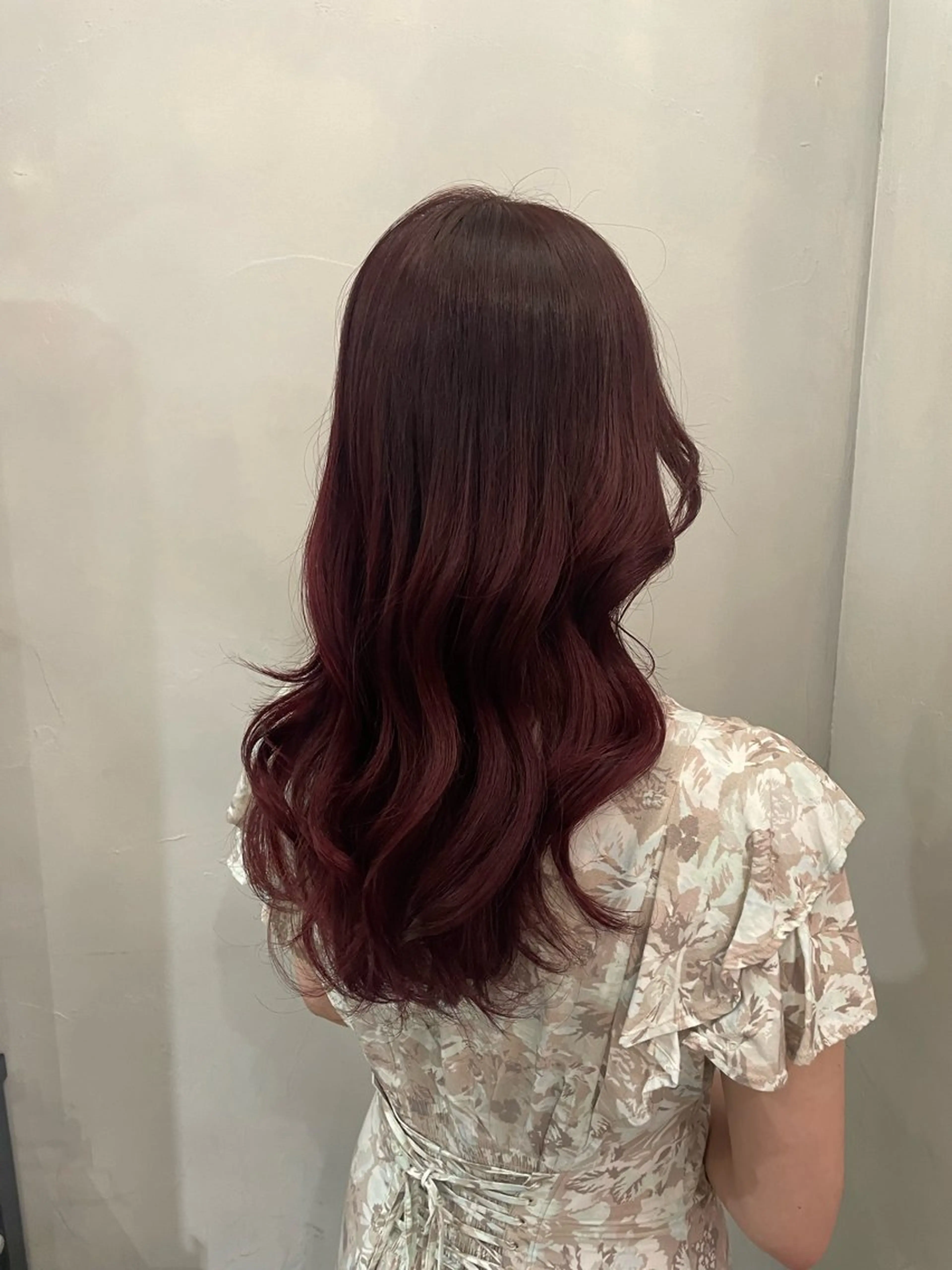 セミロング カット×ブリーチカ ラー‪/yuNa🩶のヘアスタイル