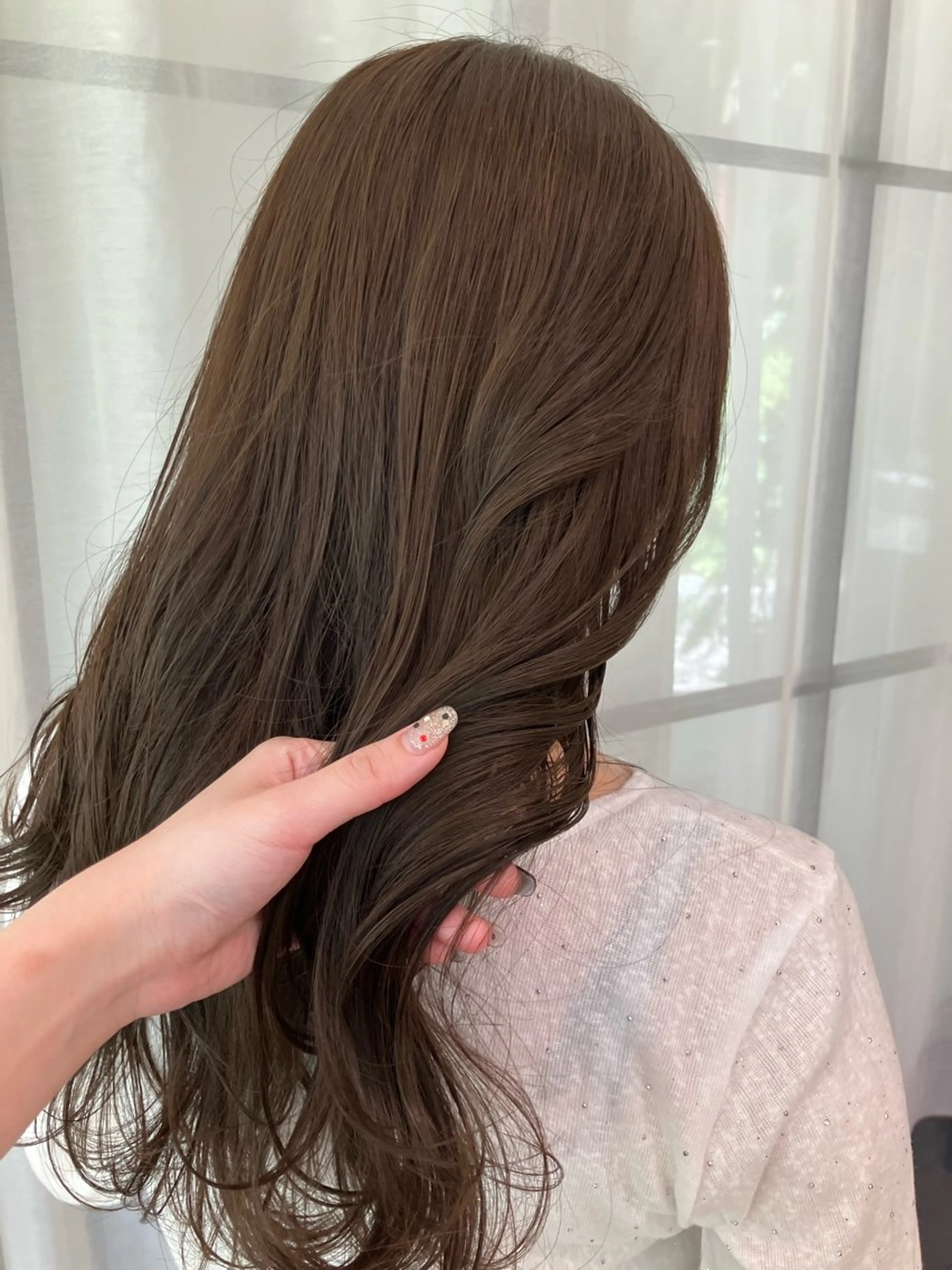 ロング カラー ベージュカラー オリーブベージュ 梅田美容室/カット /Maoのヘアスタイル