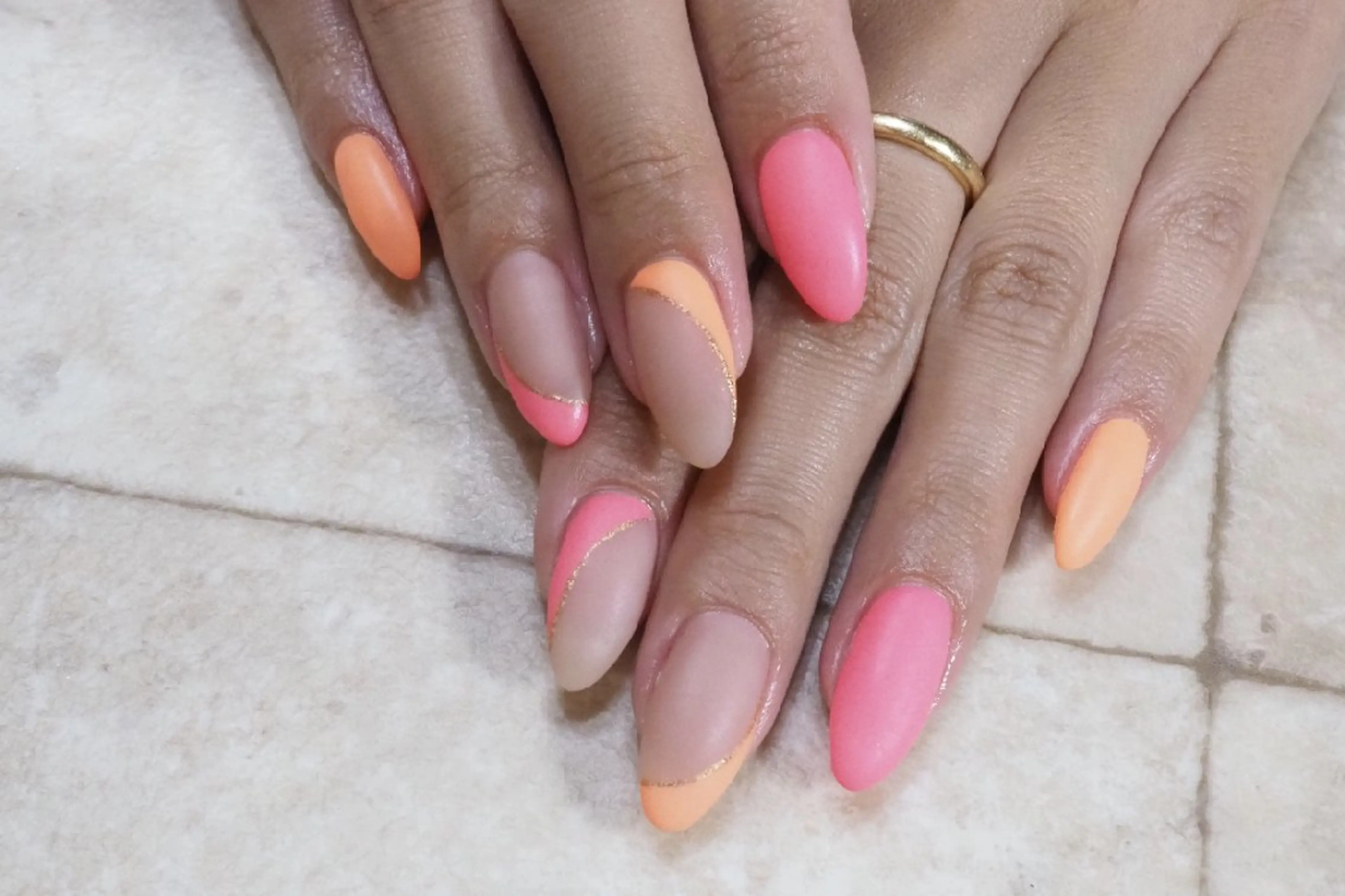 ネイル 横浜東口Monie☆ REIKAのネイルデザイン