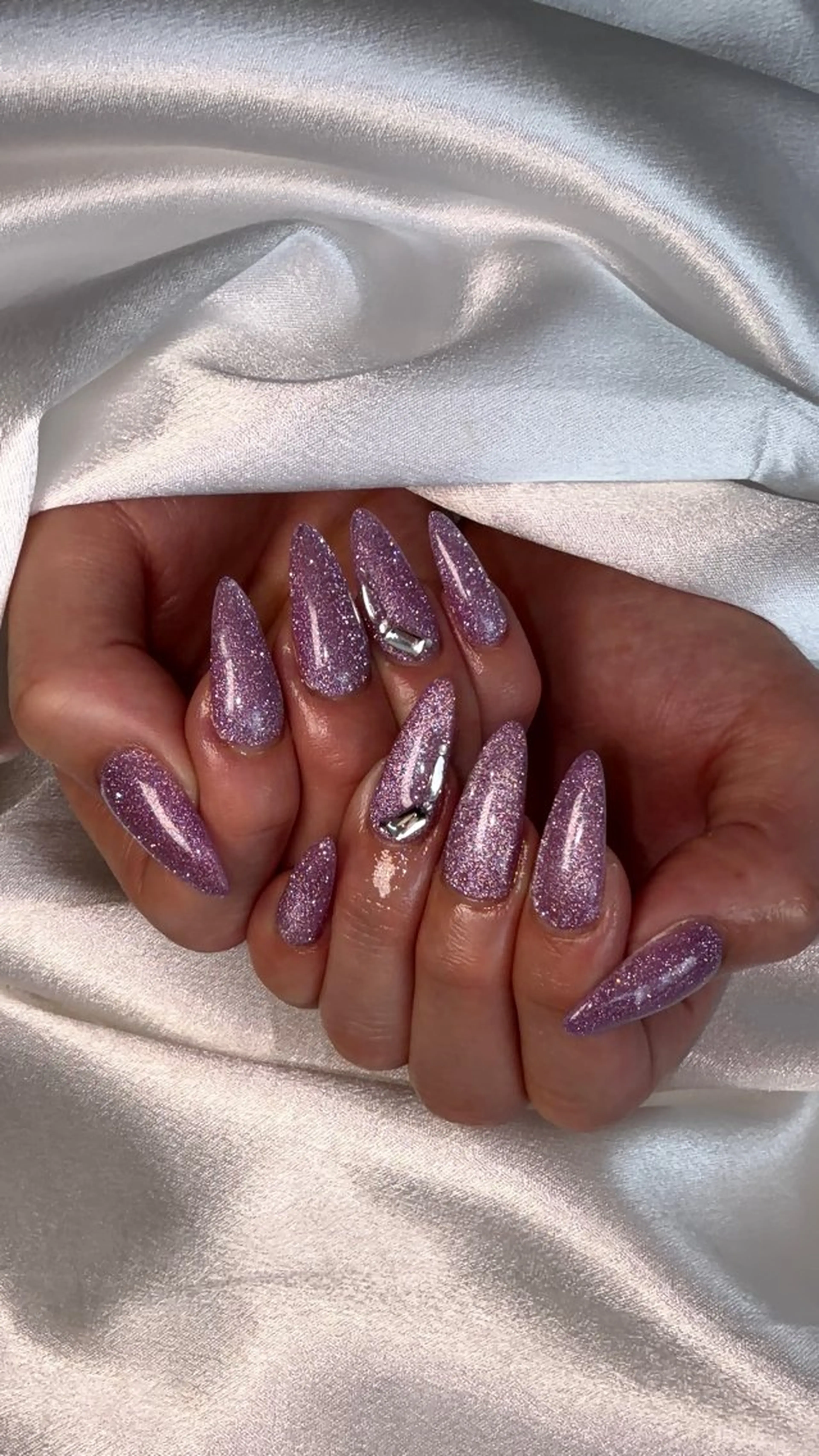 ネイル マグネットネイル ハンドネイル Kayo 💅のネイルデザイン