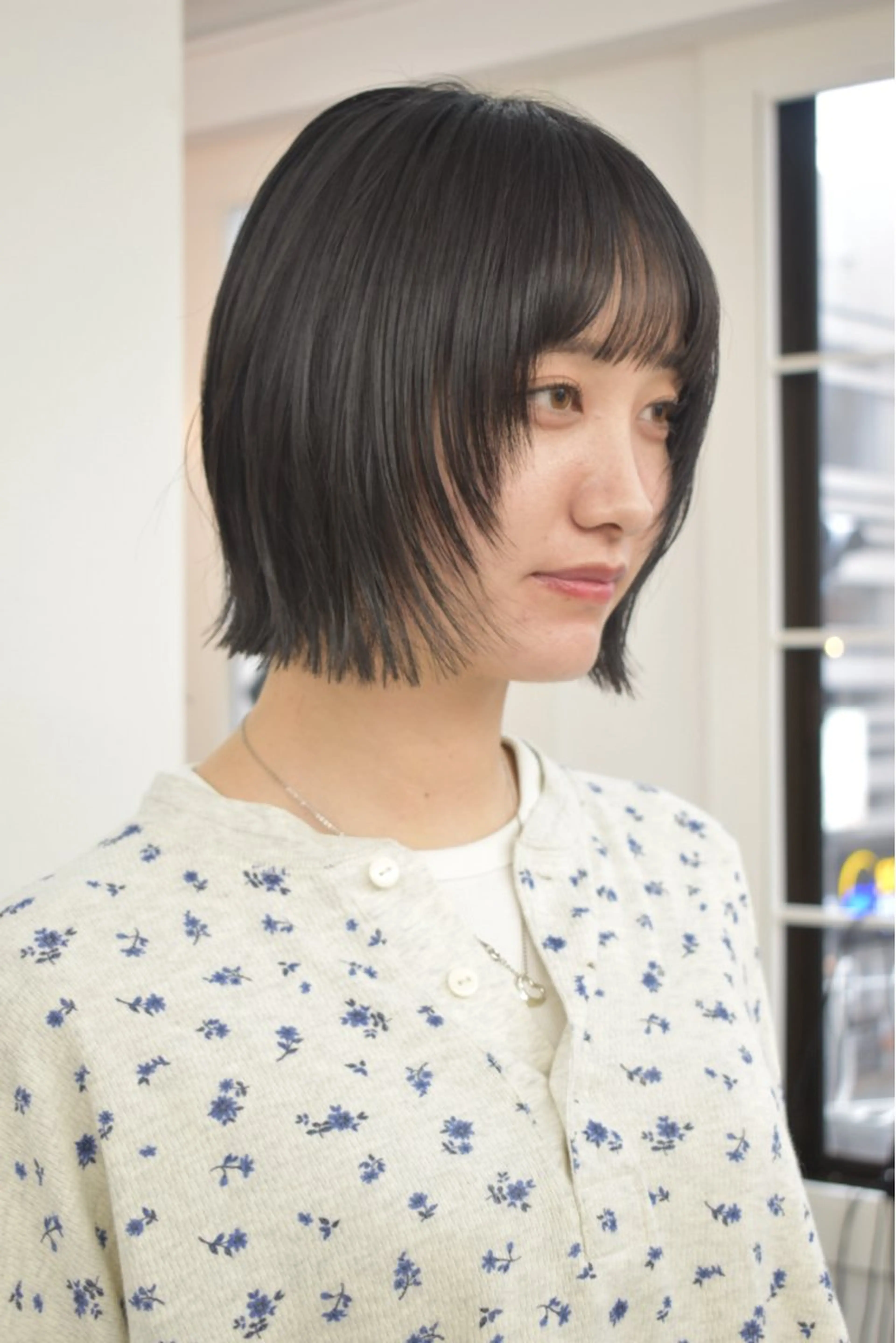 ミディアム カラー カット ヘアカラー トリートメント レイヤーボブ/ 艶カラー/サナ🌼のヘアスタイル