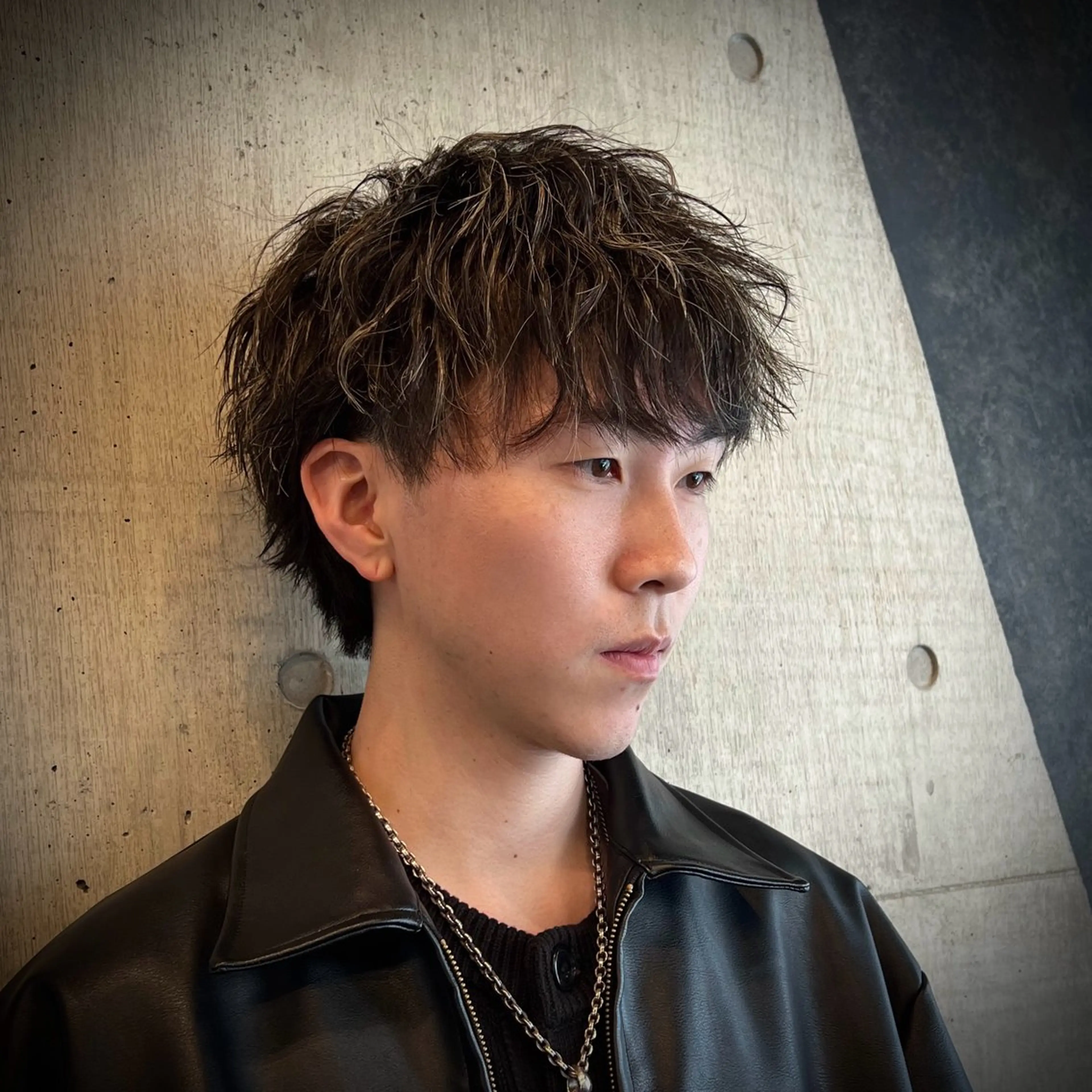 メンズ メンズメッシュ 波巻きパーマ メンズ特化/パーマ/ メッシュ/竜成のヘアスタイル