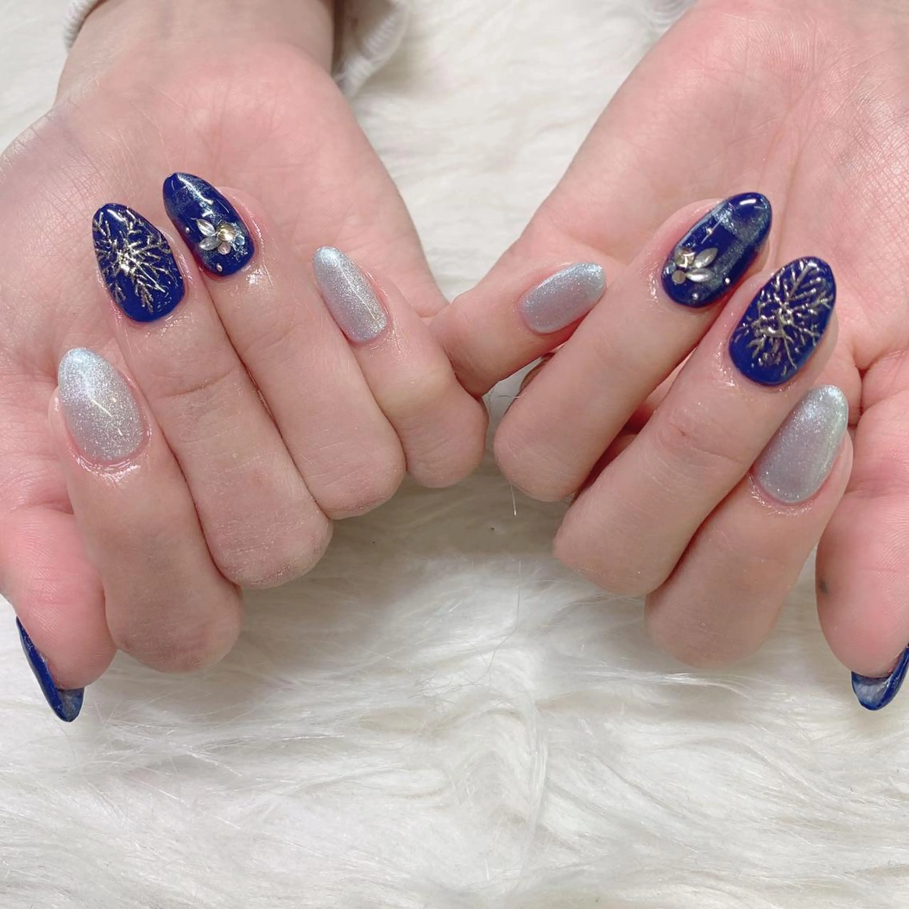 ネイル 💅ネイルハウス🏡 🎀TOMO🎀のネイルデザイン