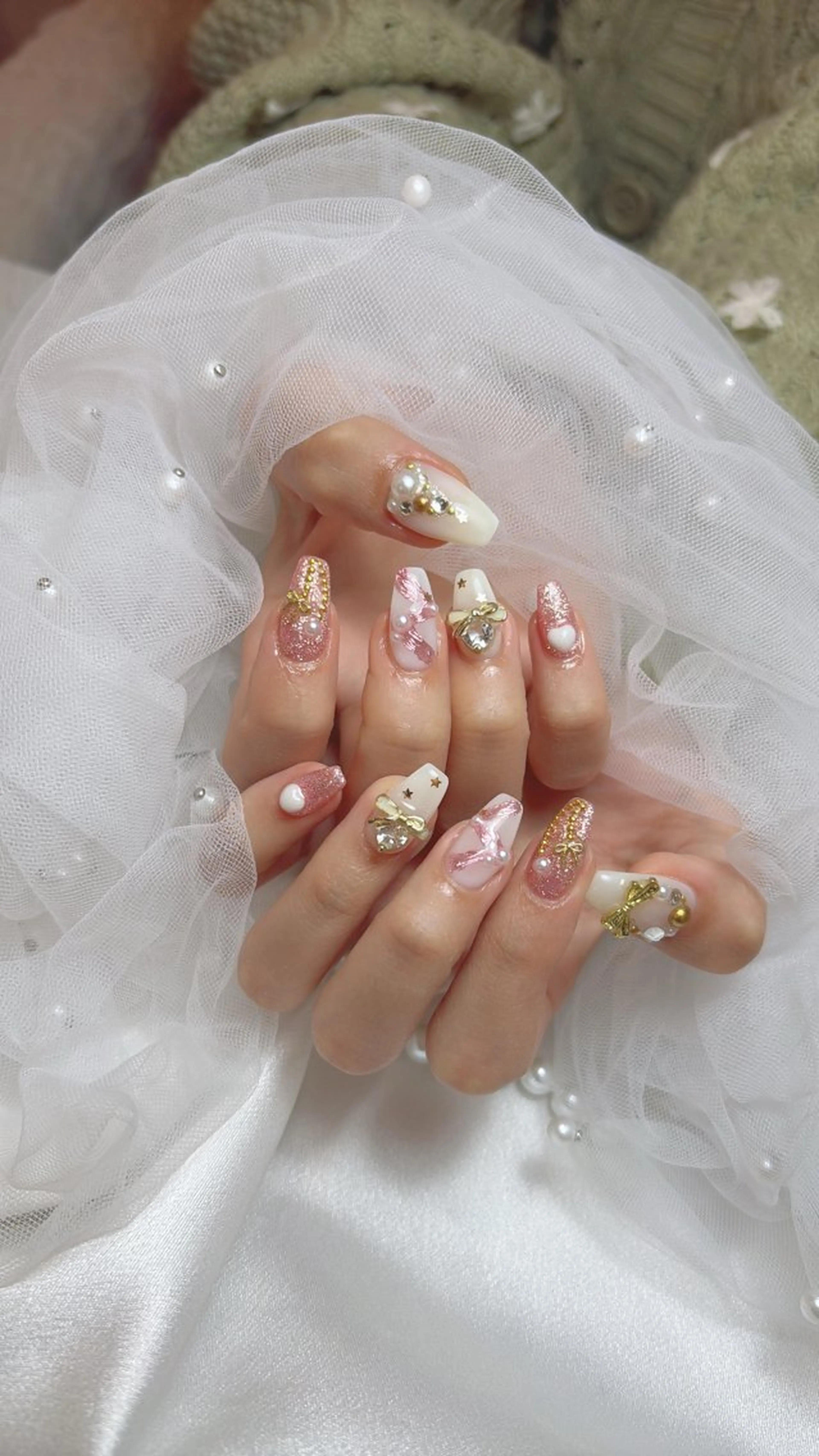 ネイル フットネイル フレンチネイル ジェルネイル ガーリー グラデーション ハンドネイル D.d Nail Moeのネイルデザイン