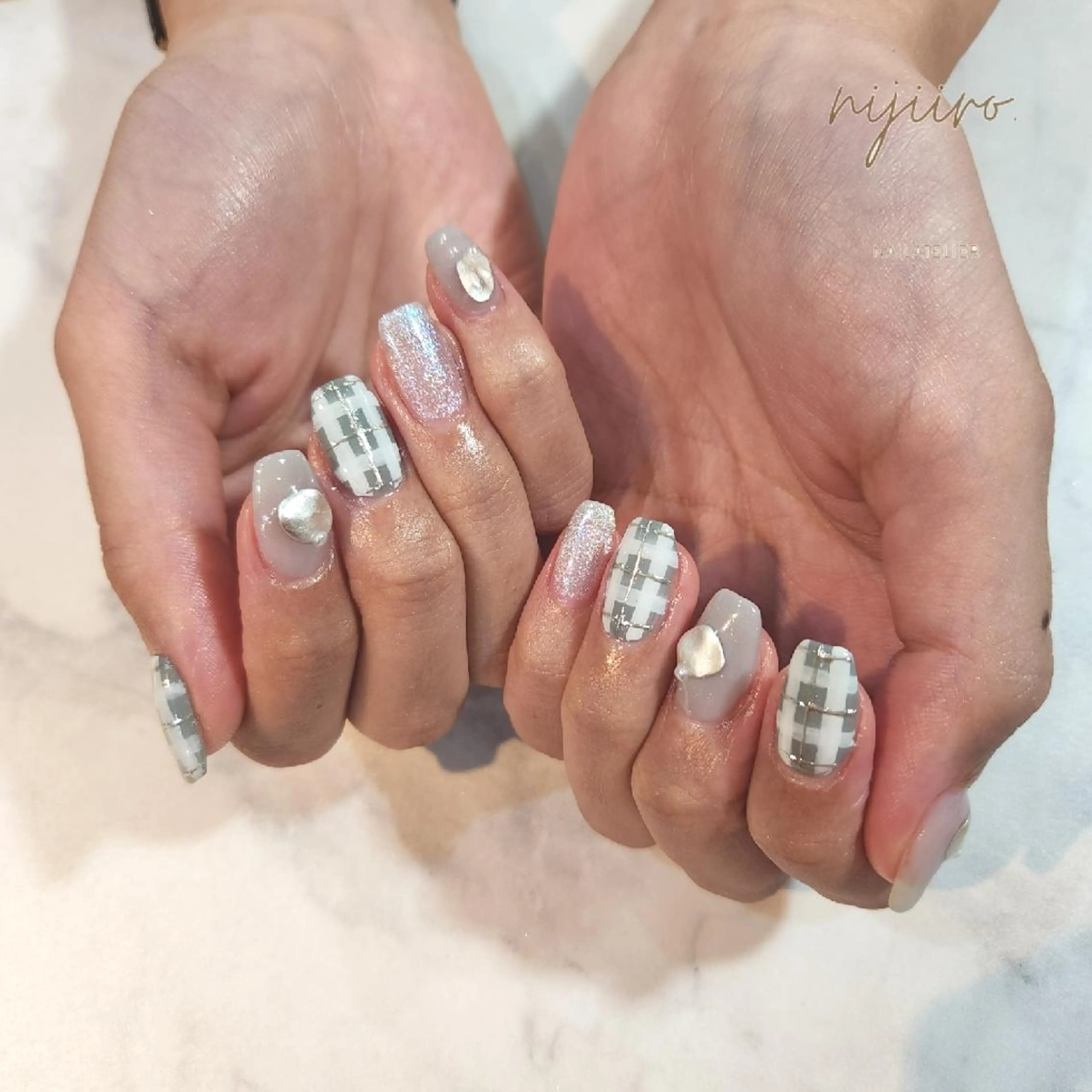 ネイル ハンドネイル nijiiro🌈 サトウのネイルデザイン