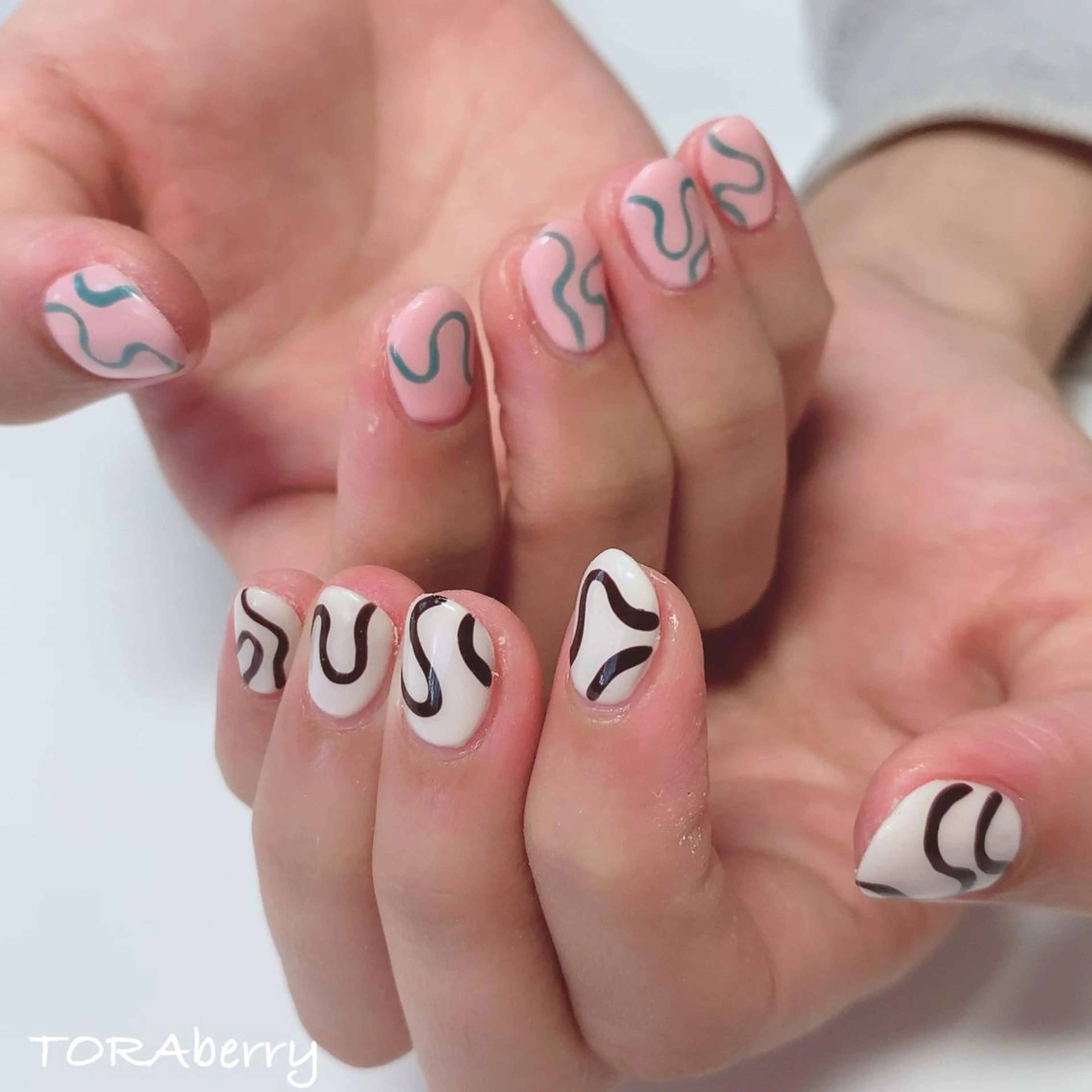 ネイル ハンドネイル ネイリスト なつみのネイルデザイン