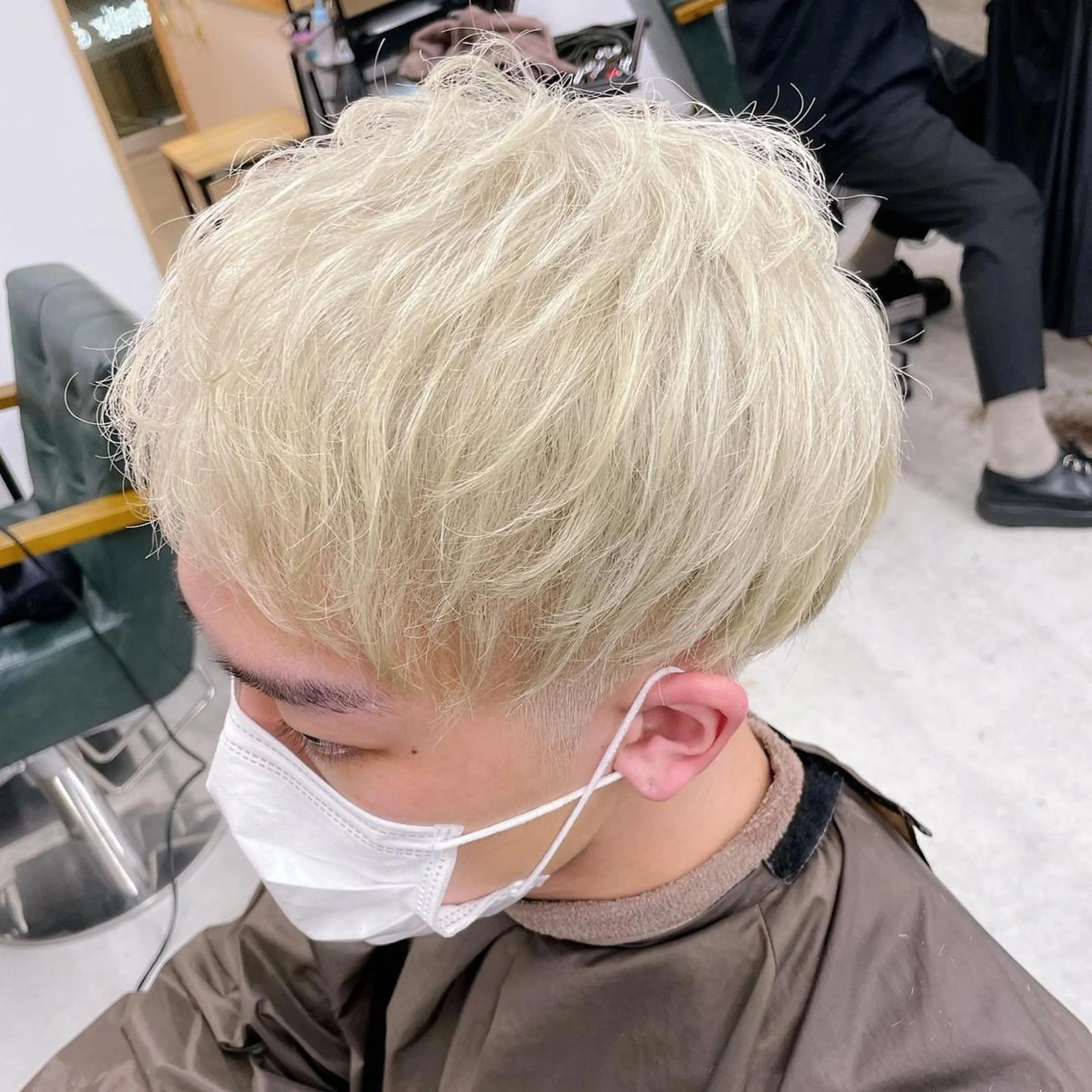 ショート カラー メンズ Lull1人美容室 バレイヤージュのヘアスタイル