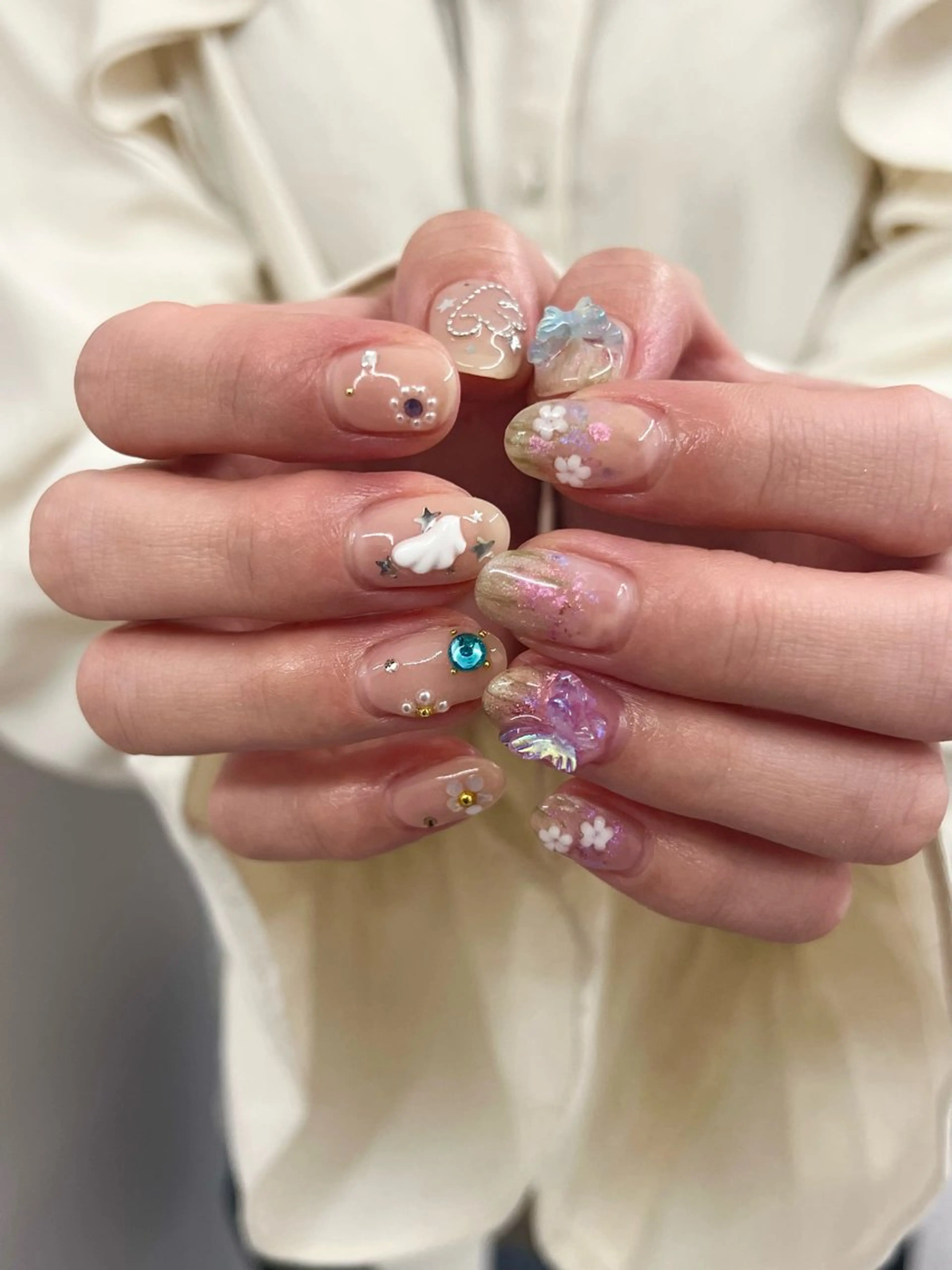 ネイル ジェルネイル マグネットネイル ニュアンスネイル パラジェル リボン ハンドネイル ハンドケア Bana_ Nailのネイルデザイン