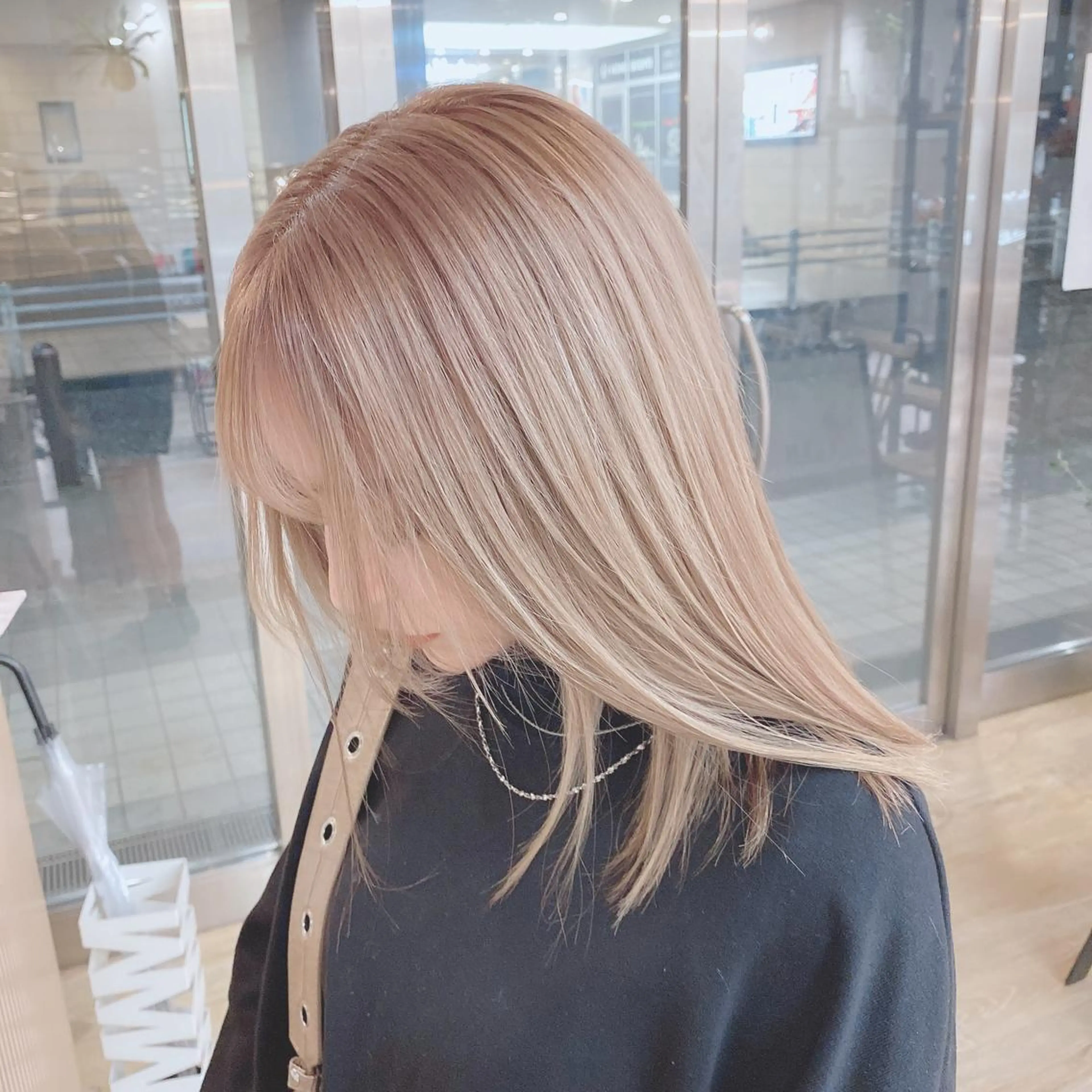 ロング メンズ縮毛矯正 ニュアンスパーマのヘアスタイル