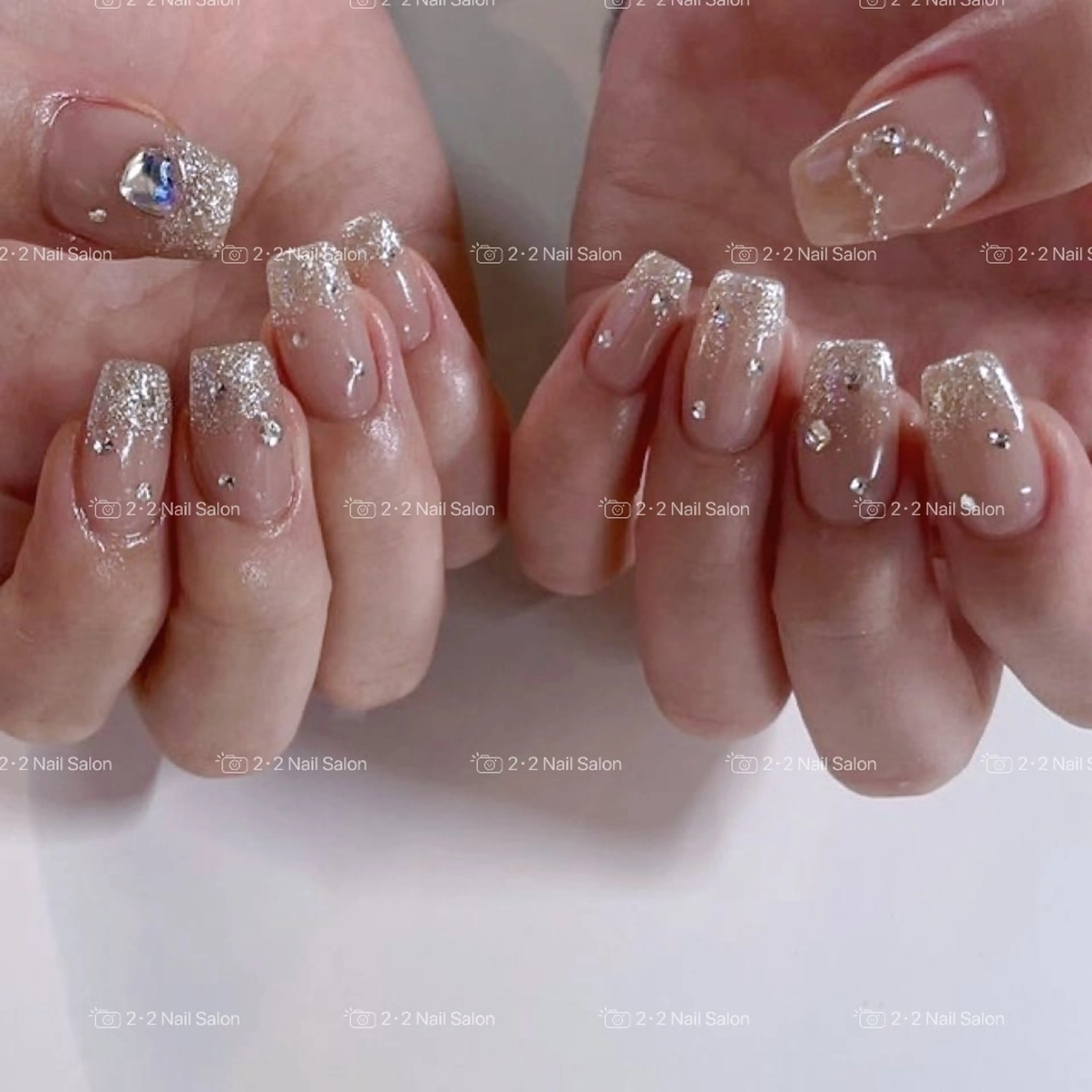 ネイル Shis_🦄shi 韓国風キラキラネイルのネイルデザイン