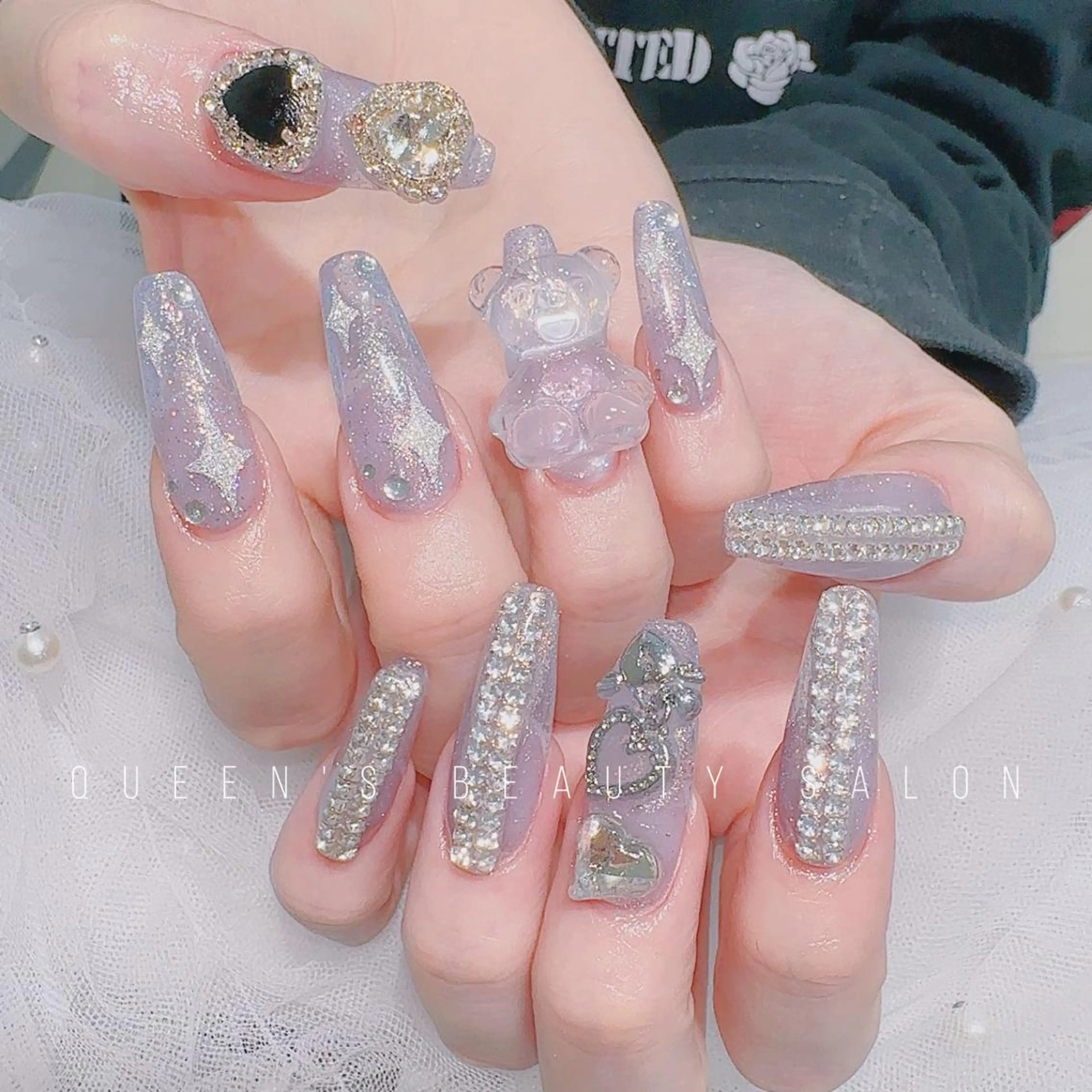 ネイル ハンドネイル Queens マオのネイルデザイン