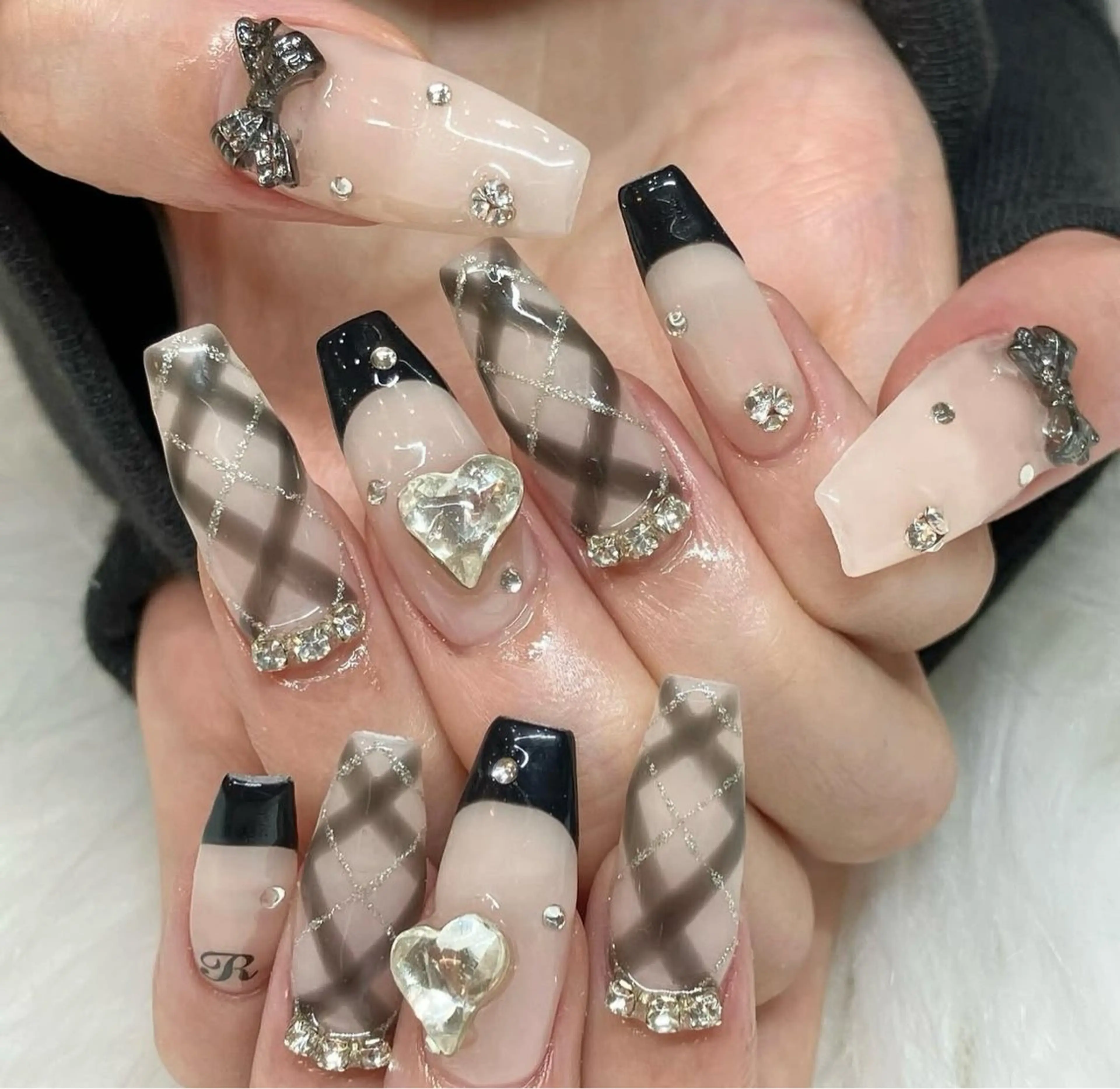 ネイル 韓国ネイル 持ち込み ニュアンスネイル ネイルチップ ハンドネイル TABI ANA.CHUOのネイルデザイン