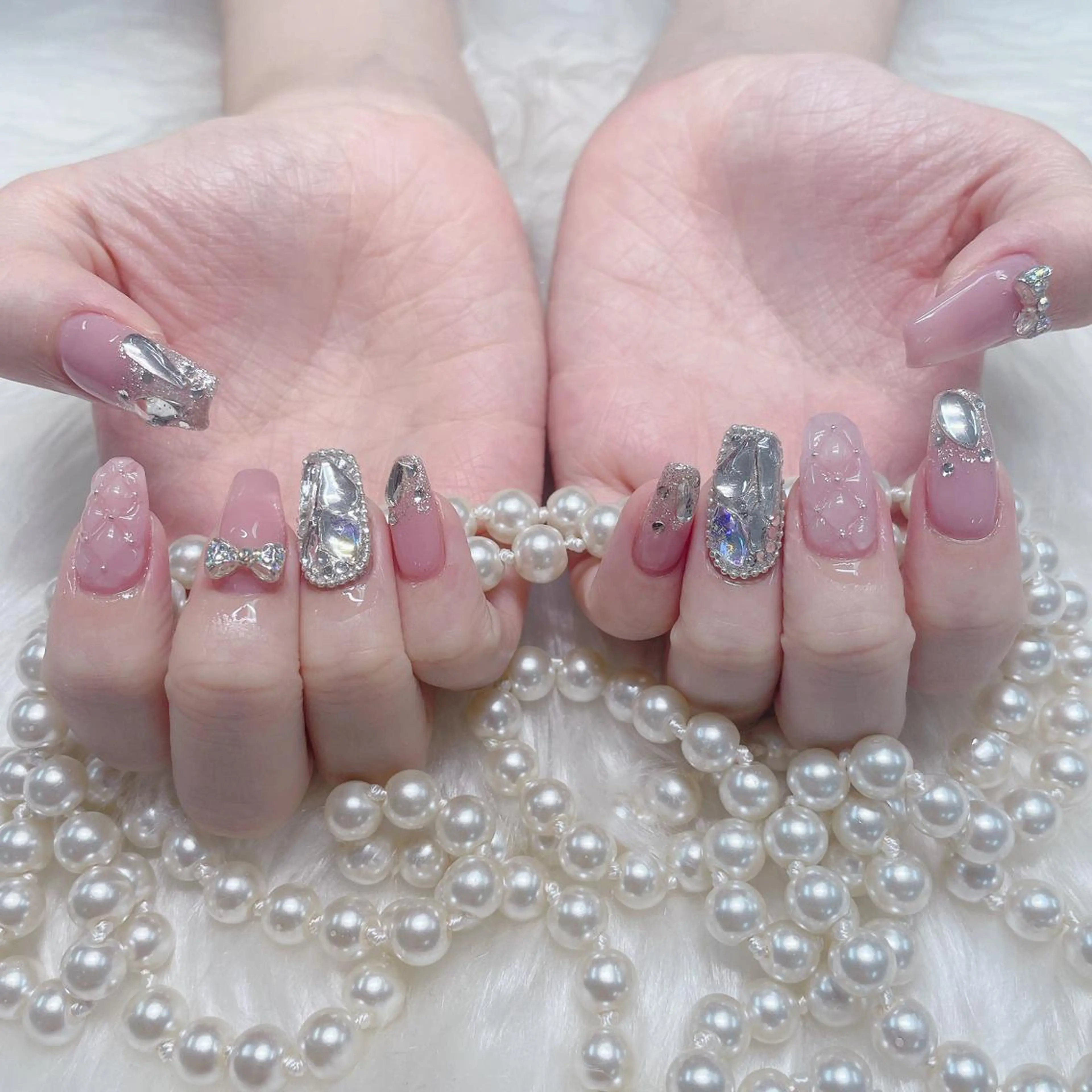 ネイル 杉山 栞のネイルデザイン