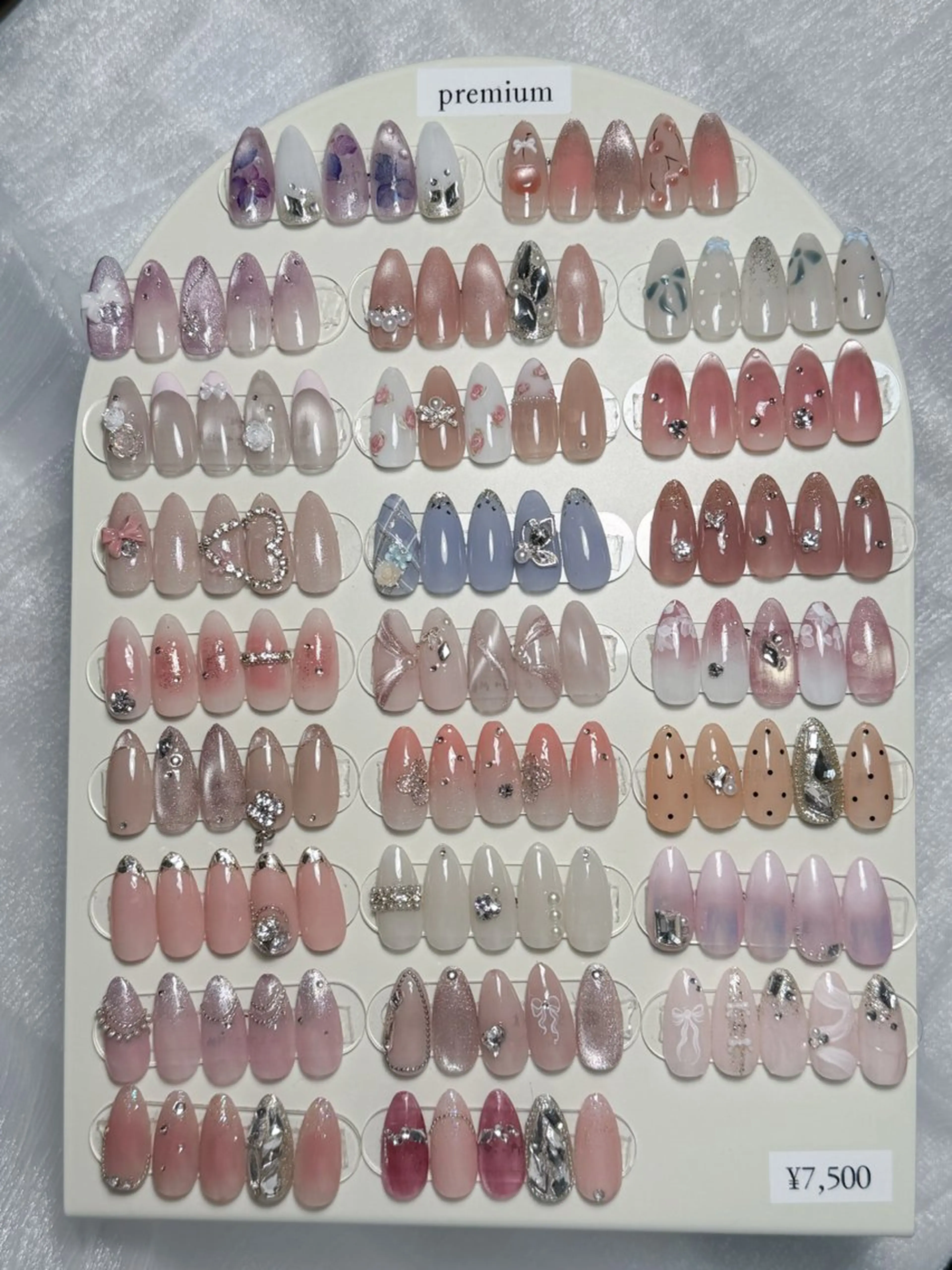 ネイル ハンドネイル miryeonail ミリョネイルのネイルデザイン