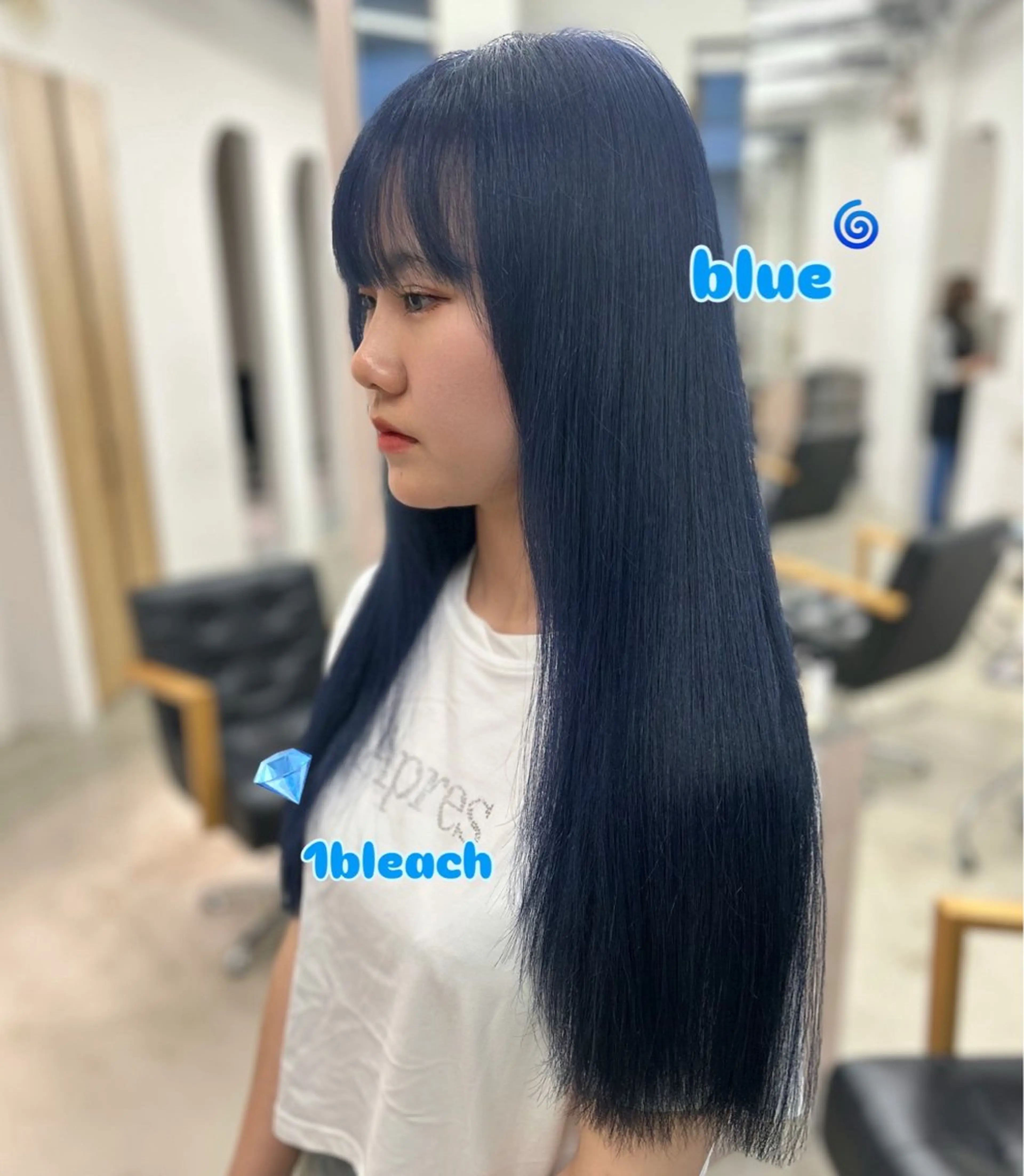 ロング カラー ブルーカラー ネイビーカラー ヘアカラー noa  🦋 ブリーチ/暖色のヘアスタイル