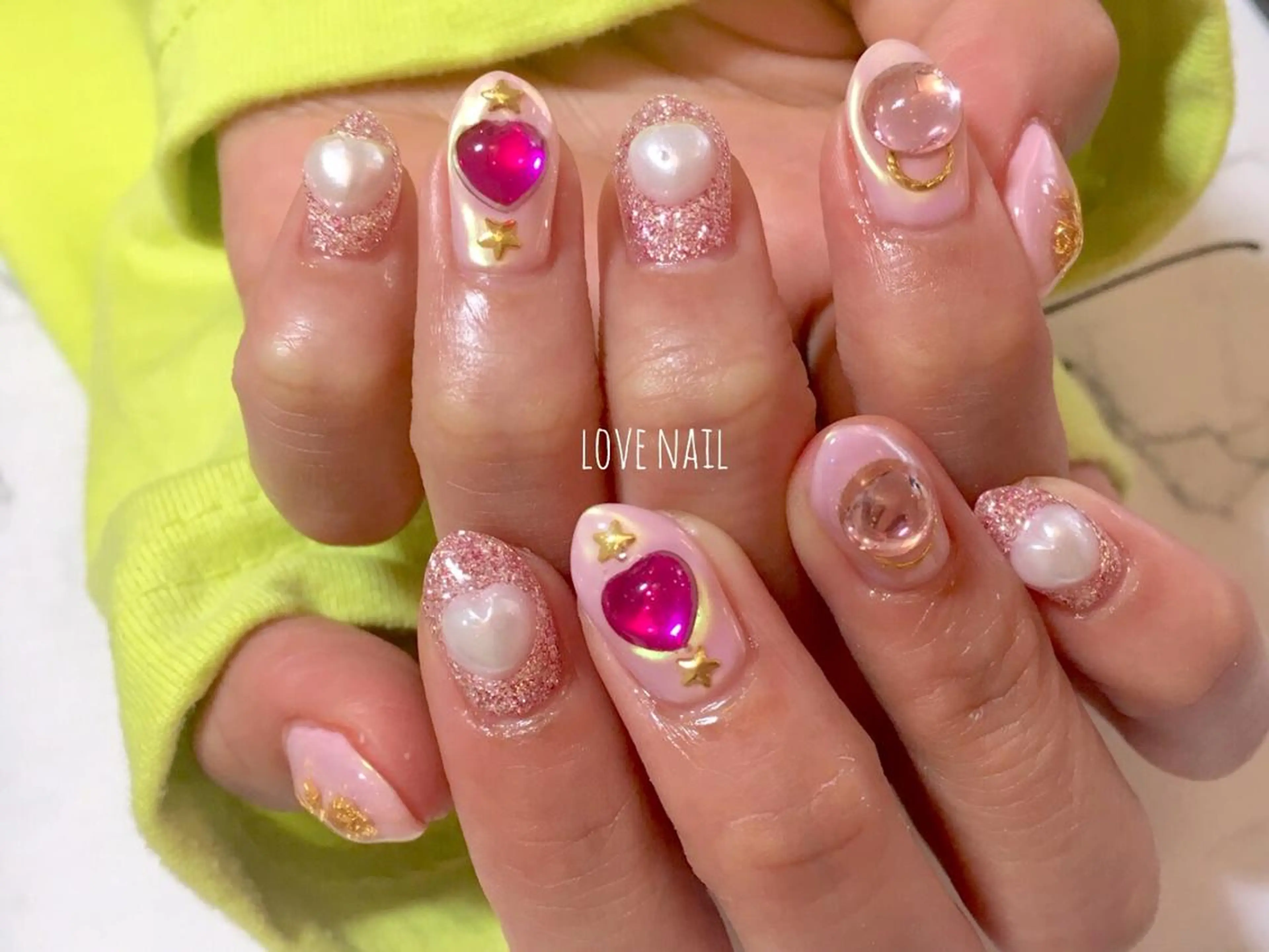 ネイル ハンドネイル LOVE NAIL 💕Sonoのネイルデザイン